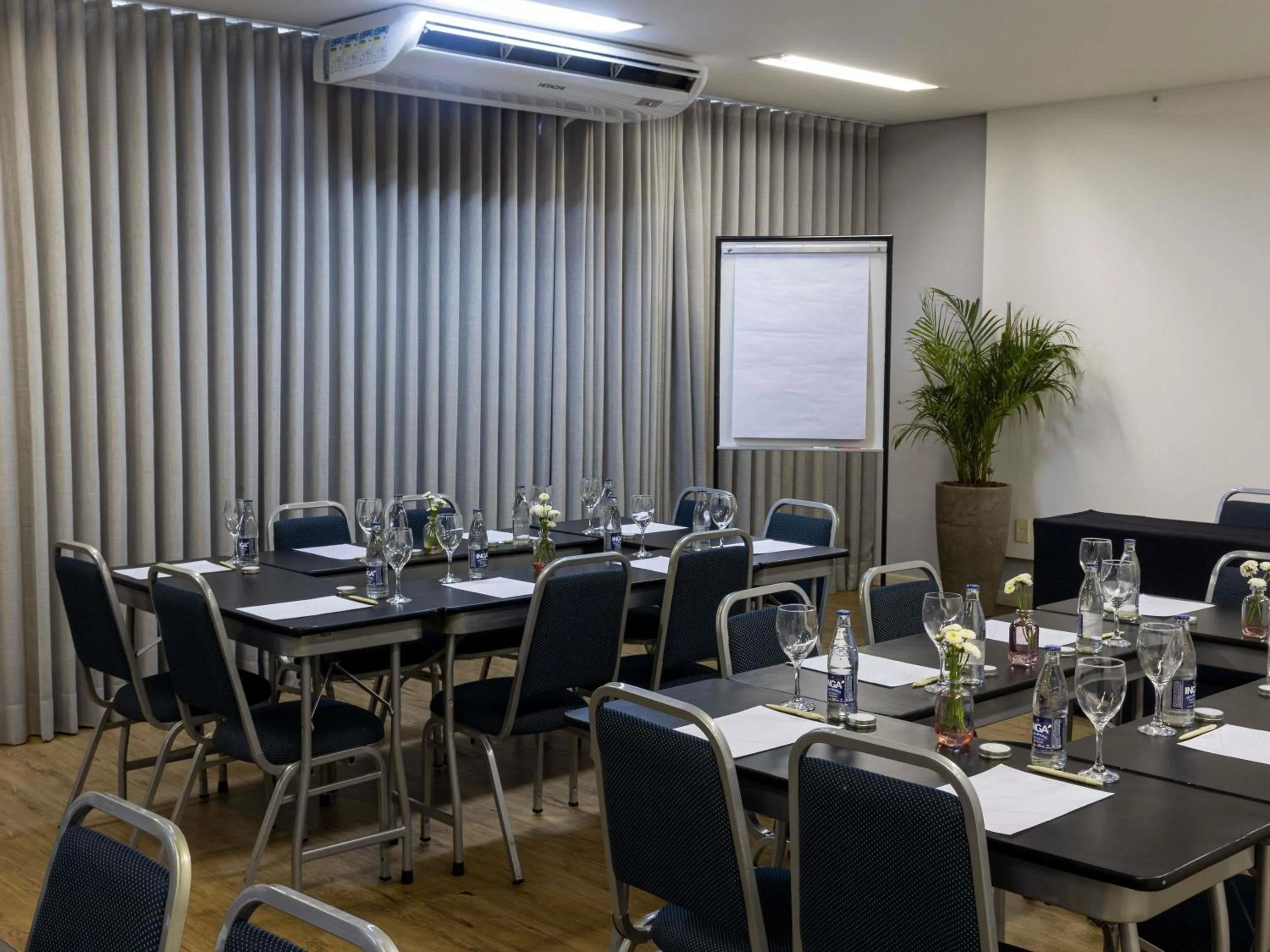 Meeting/conference room in Mercure Belo Horizonte Savassi