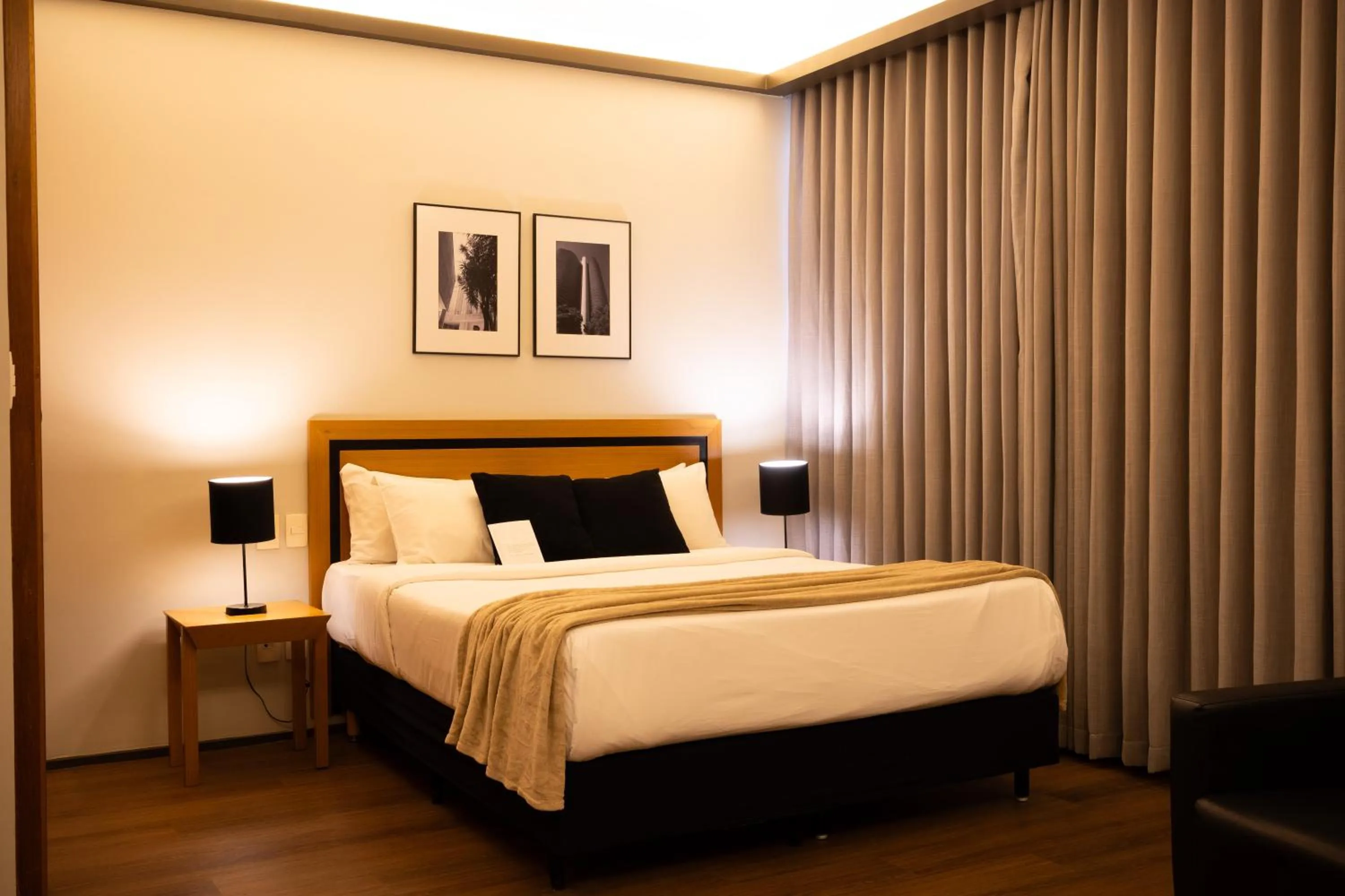 Property building, Bed in Mercure Belo Horizonte Savassi
