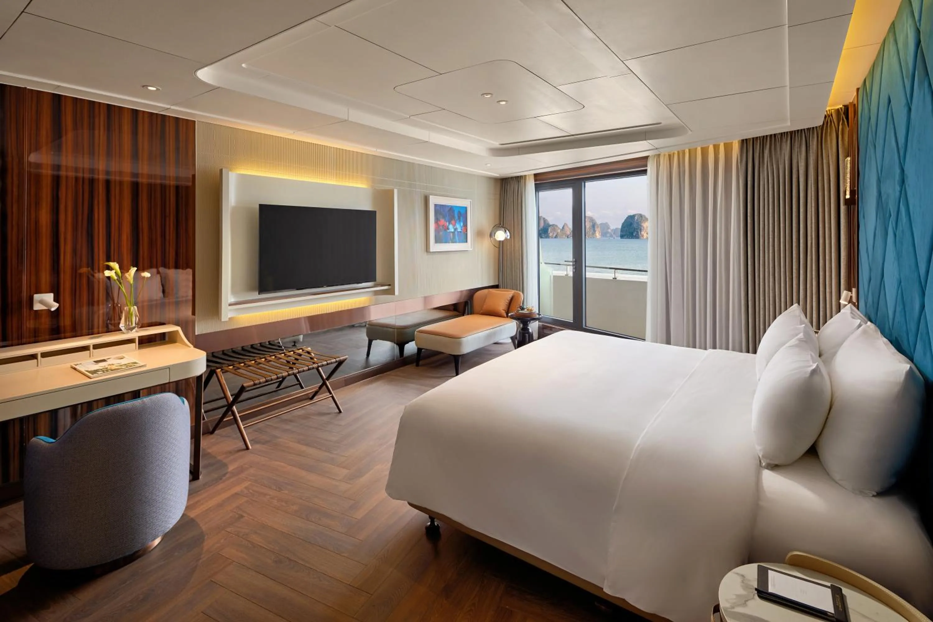 View (from property/room), Bed in Grand Pioneers Halong Bay Cruise 2