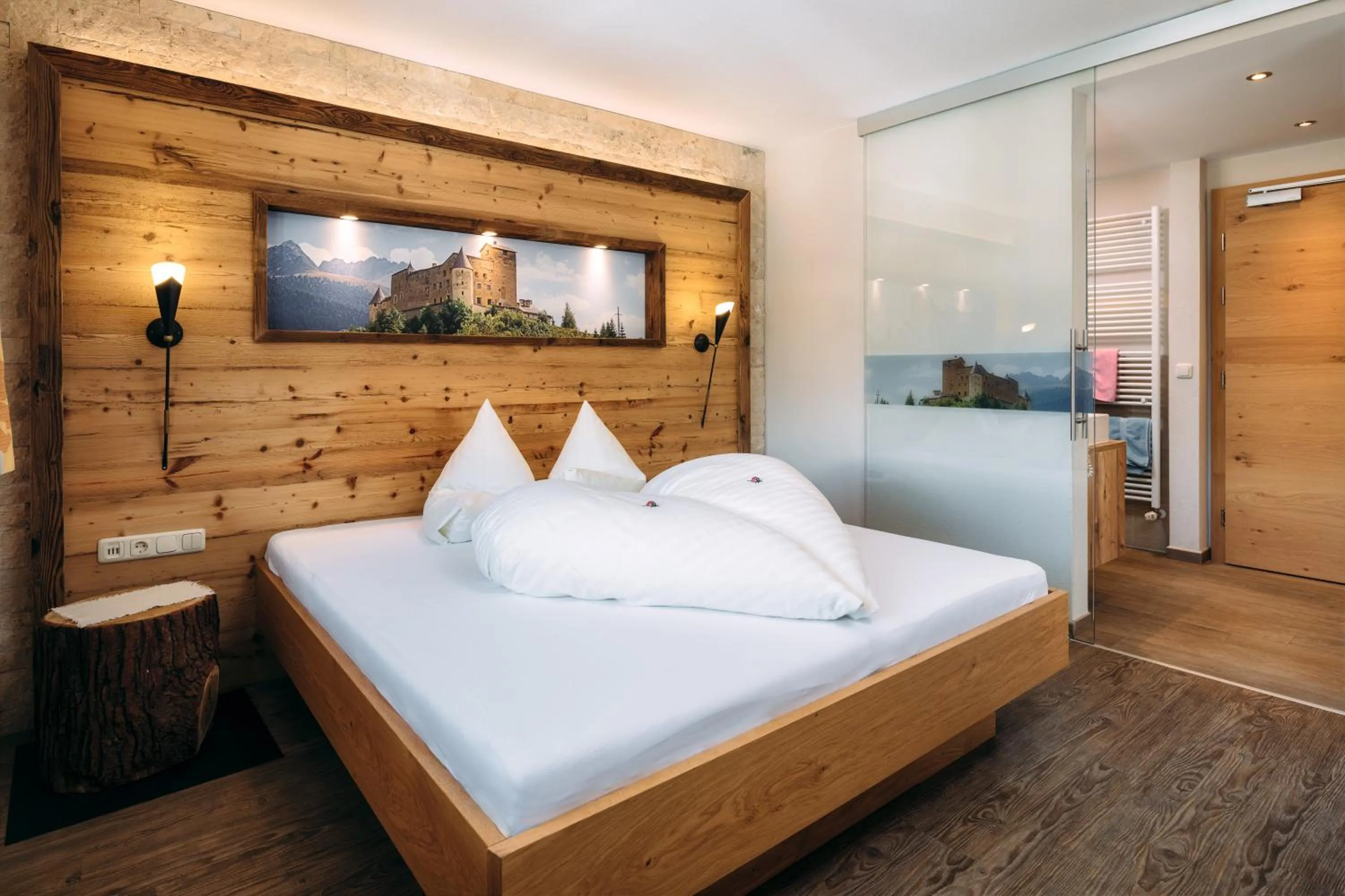 Bedroom, Bed in Kinderhotel Laderhof