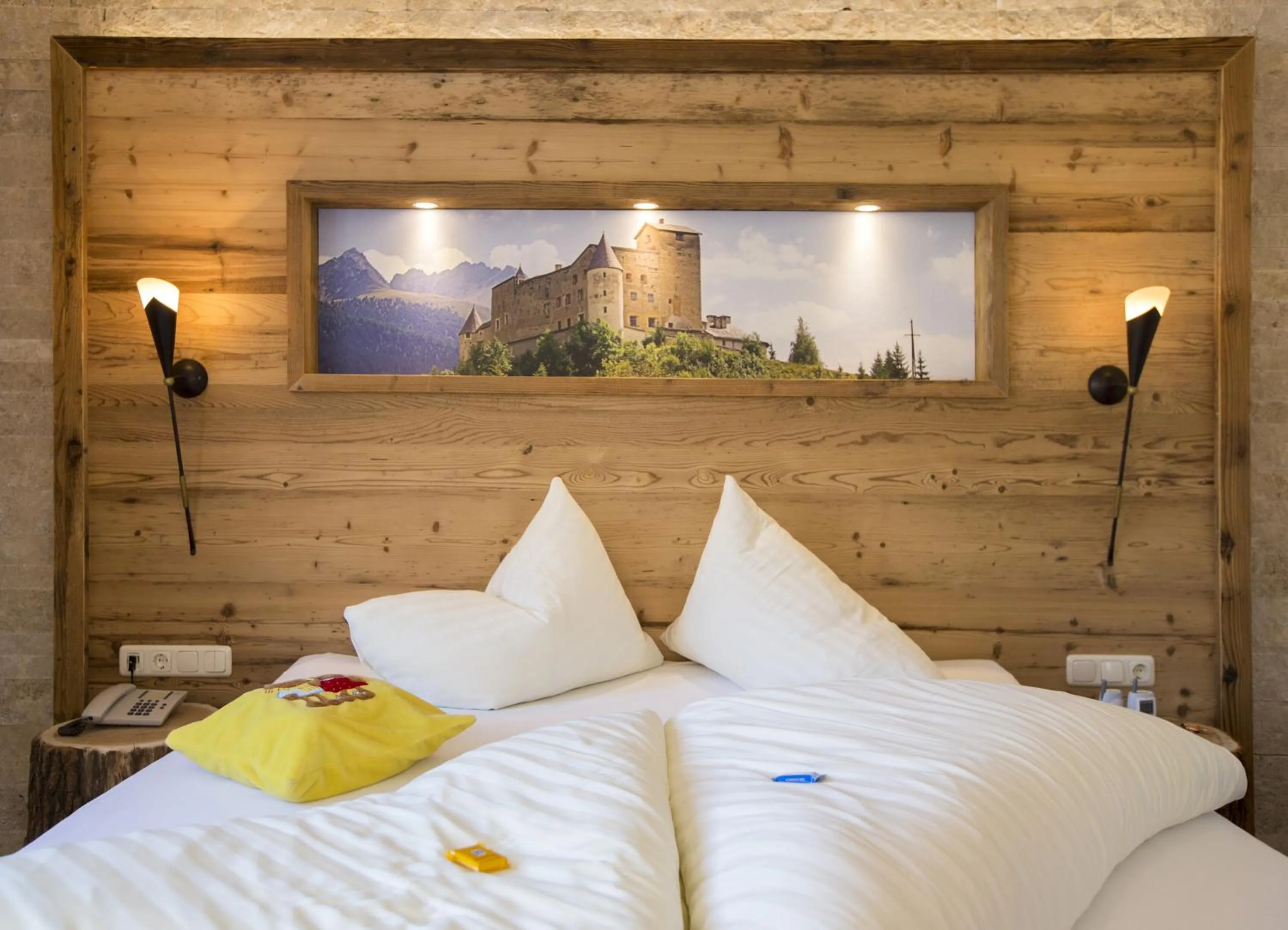 Bedroom, Bed in Kinderhotel Laderhof