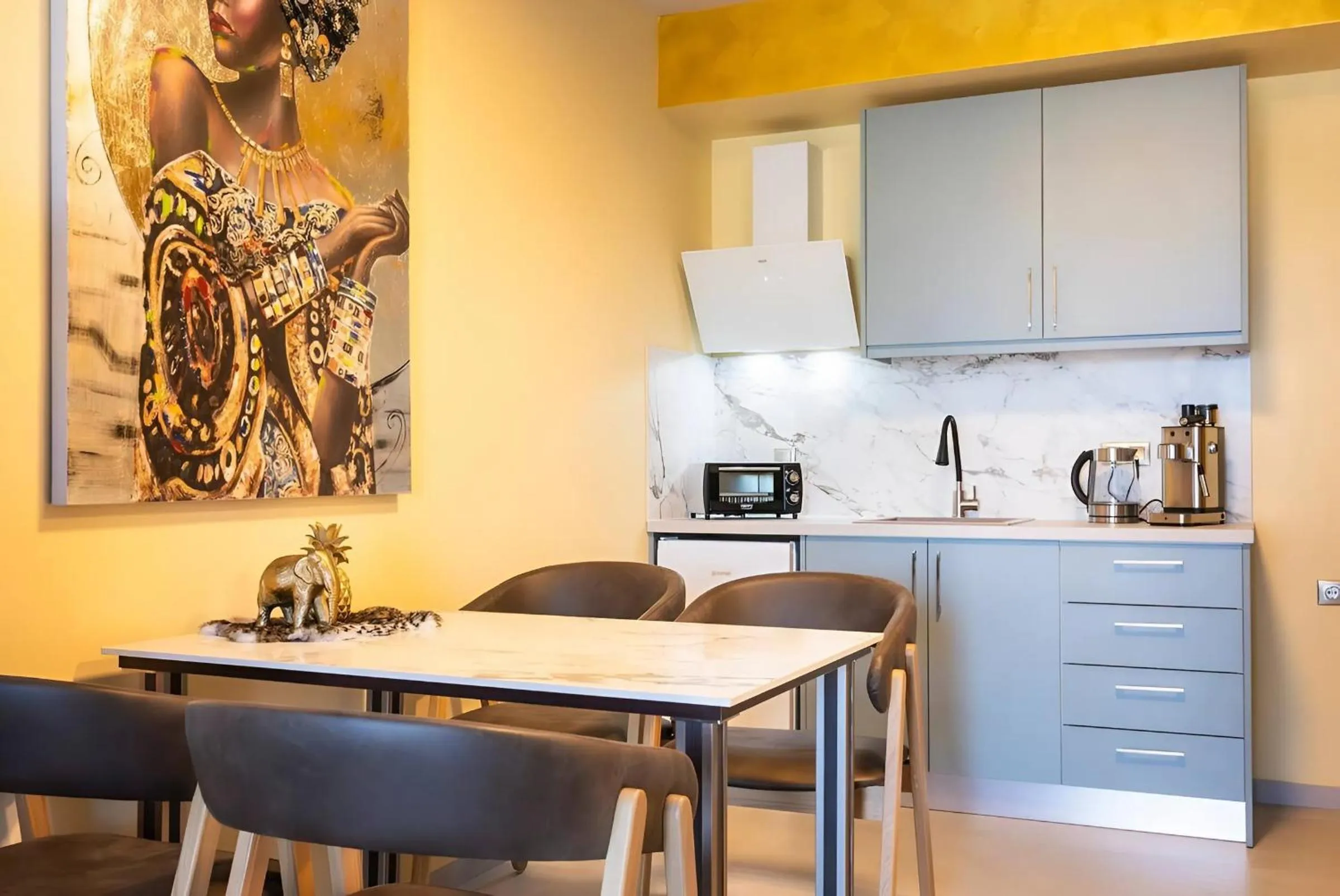 Kitchen or kitchenette in La Rêve Luxury Apartments with Private Jacuzzi