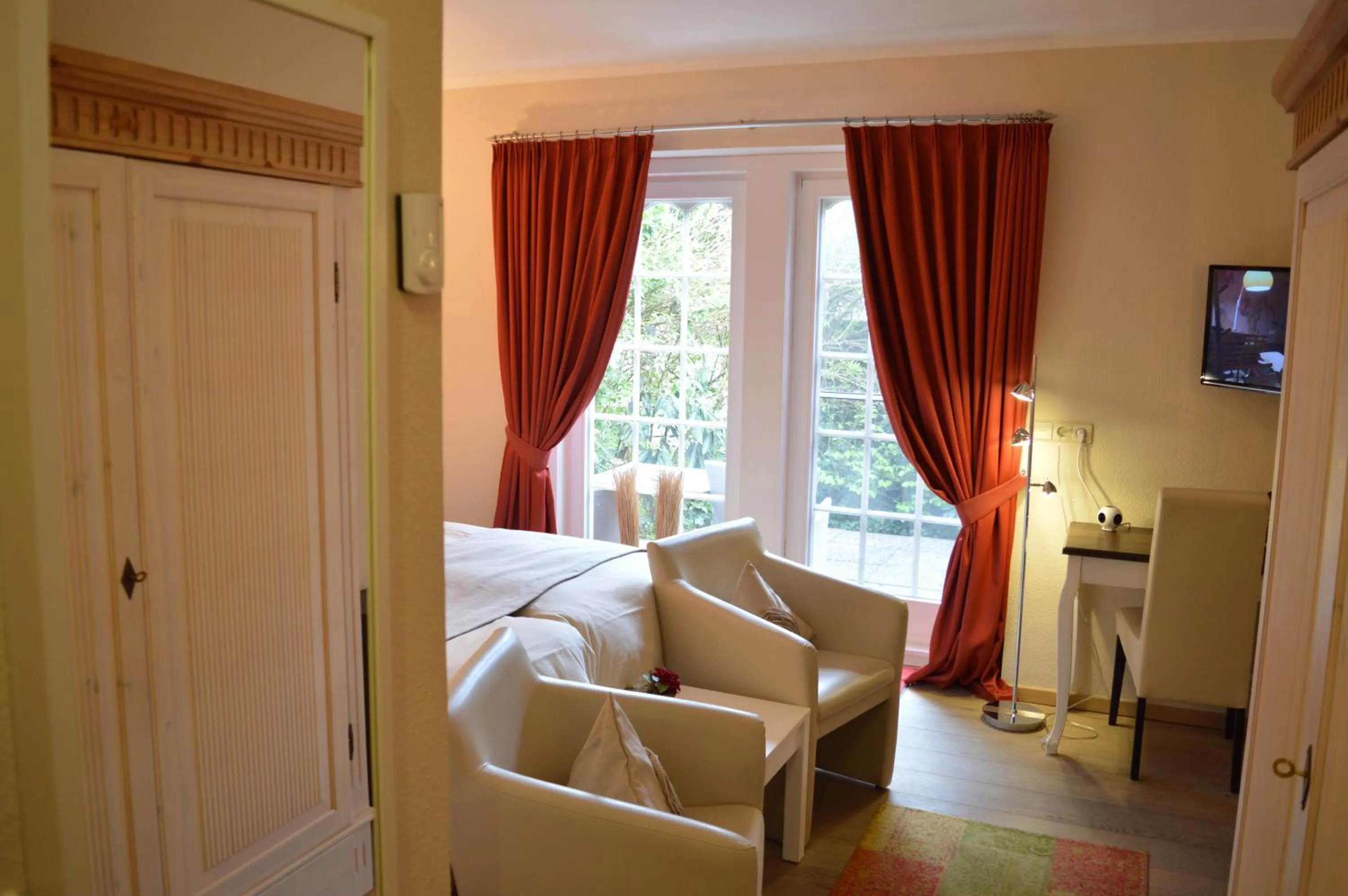 Photo of the whole room, Bed in Landhaus Zum Heidewanderer mit THERMEplus