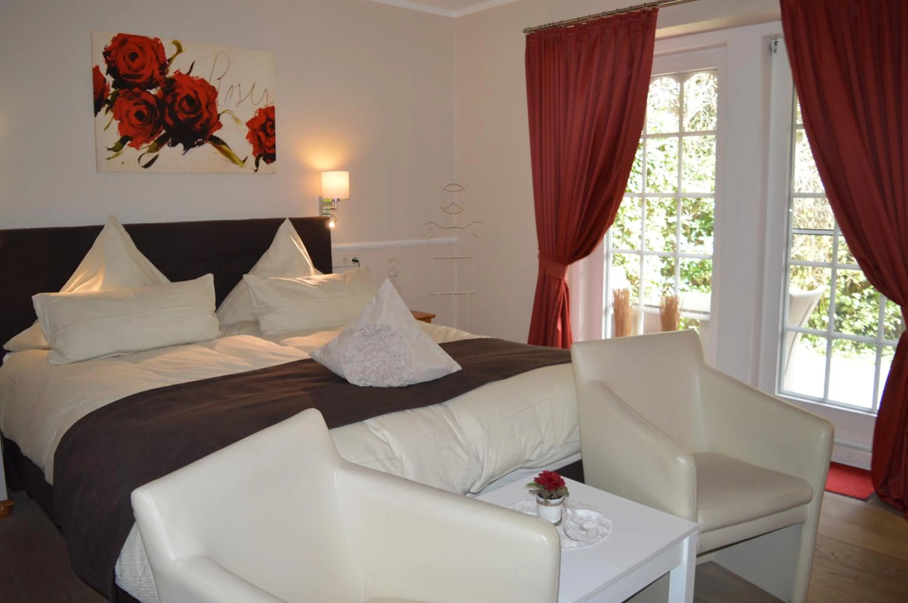 Photo of the whole room, Bed in Landhaus Zum Heidewanderer mit THERMEplus