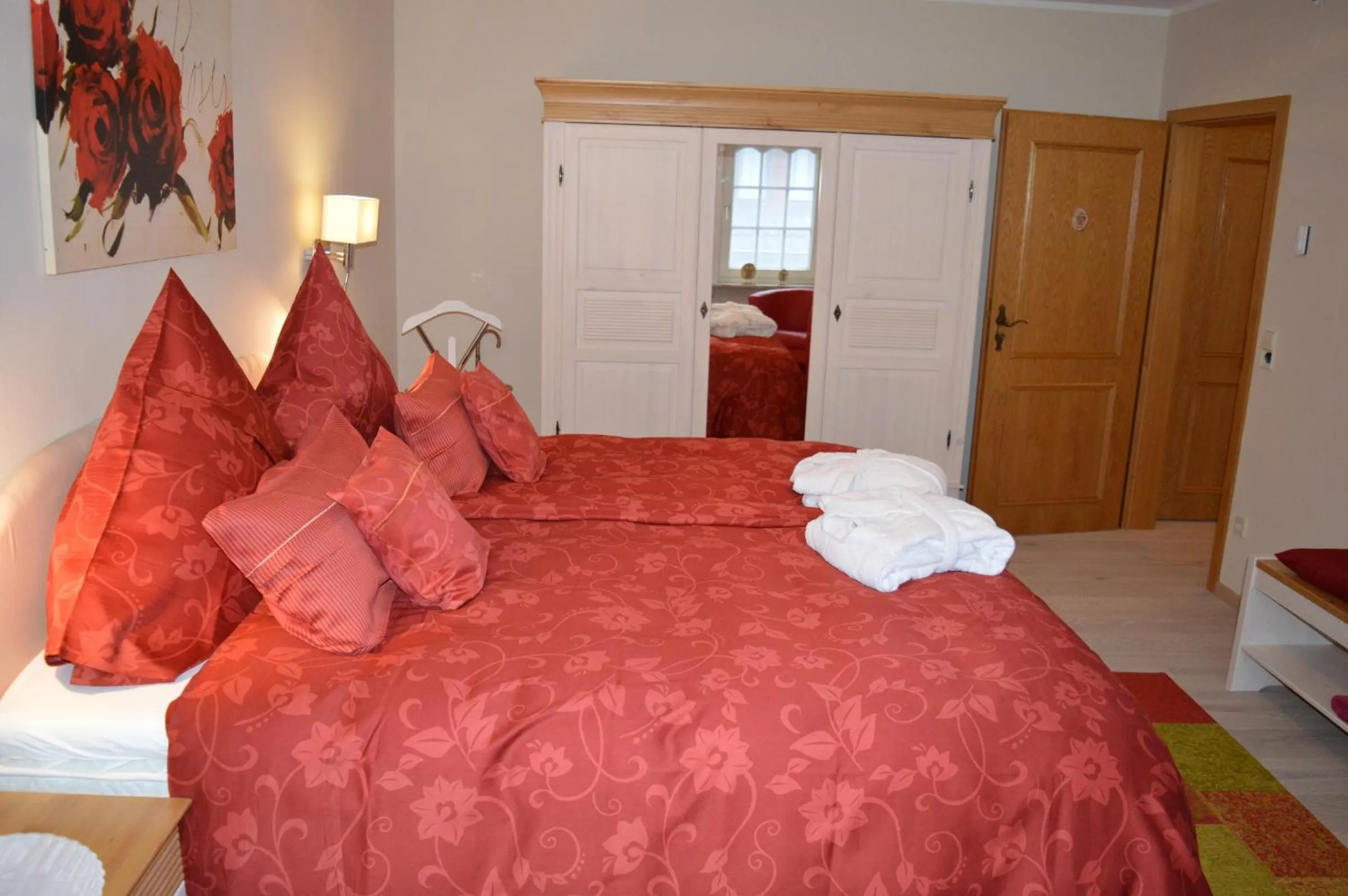 Bed in Landhaus Zum Heidewanderer mit THERMEplus