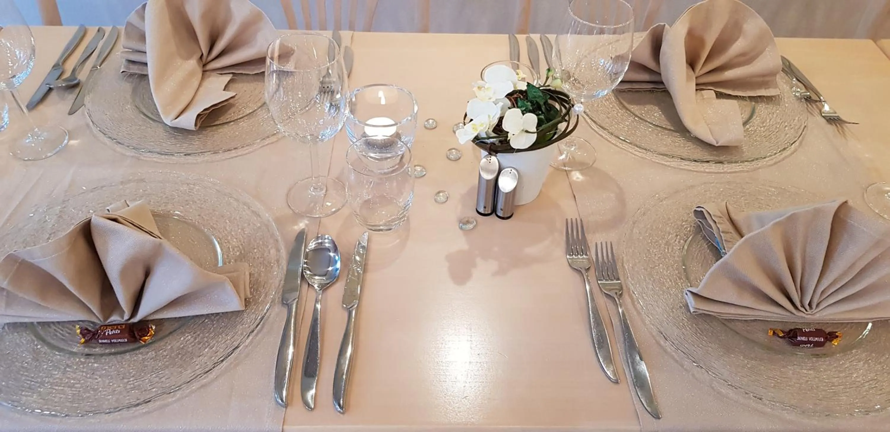 Restaurant/places to eat in Landhaus Zum Heidewanderer mit THERMEplus