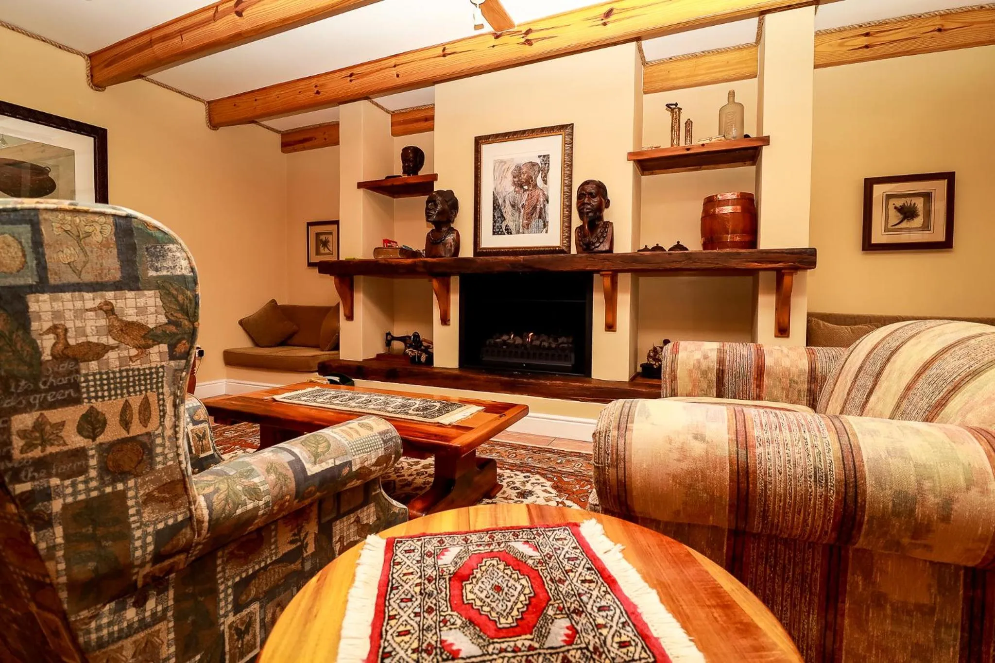 Lounge or bar in Altes Landhaus Country Lodge