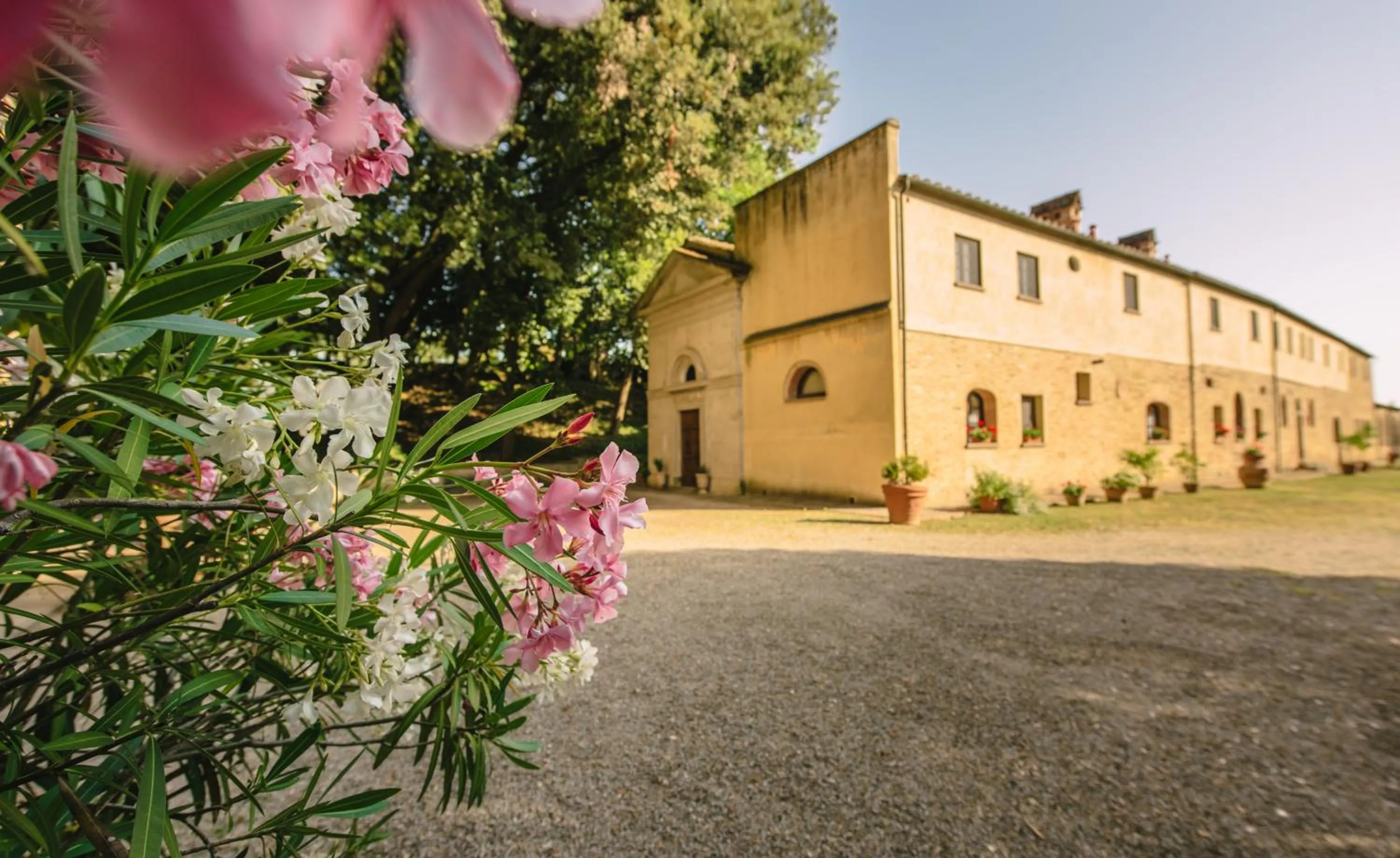 Property building in Tenuta Quarrata