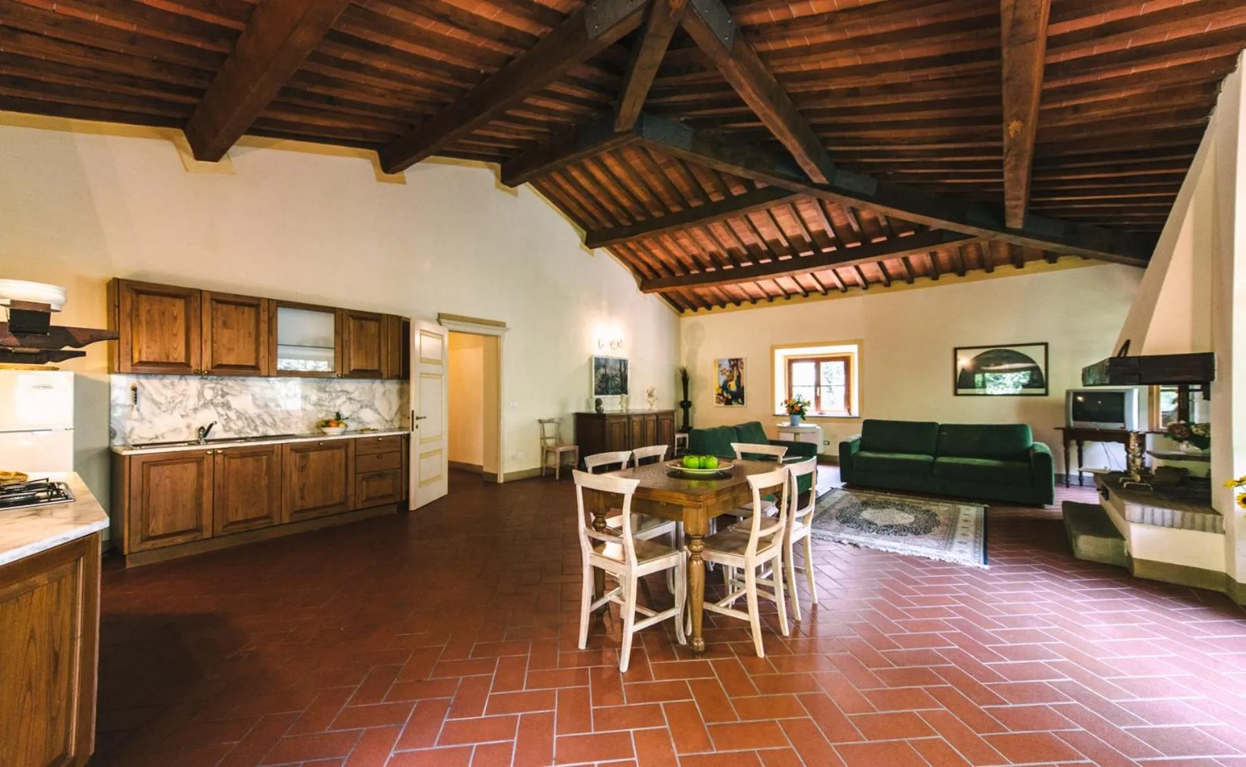 Kitchen or kitchenette in Tenuta Quarrata