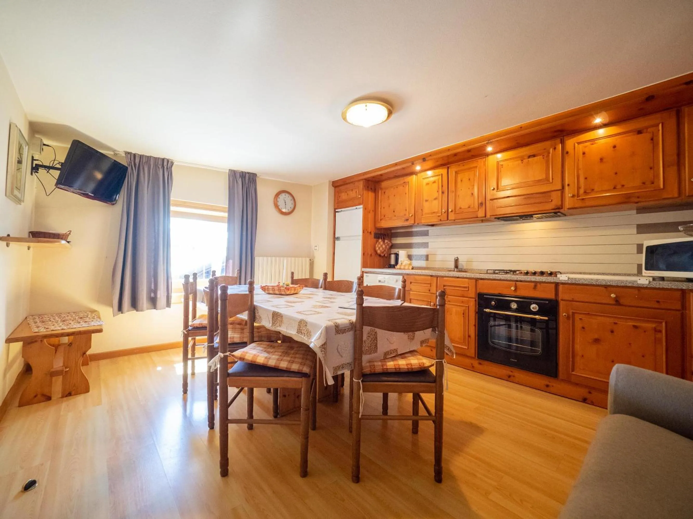 Four-Bedroom Apartment in Maison Ostaria MyHolidayLivigno