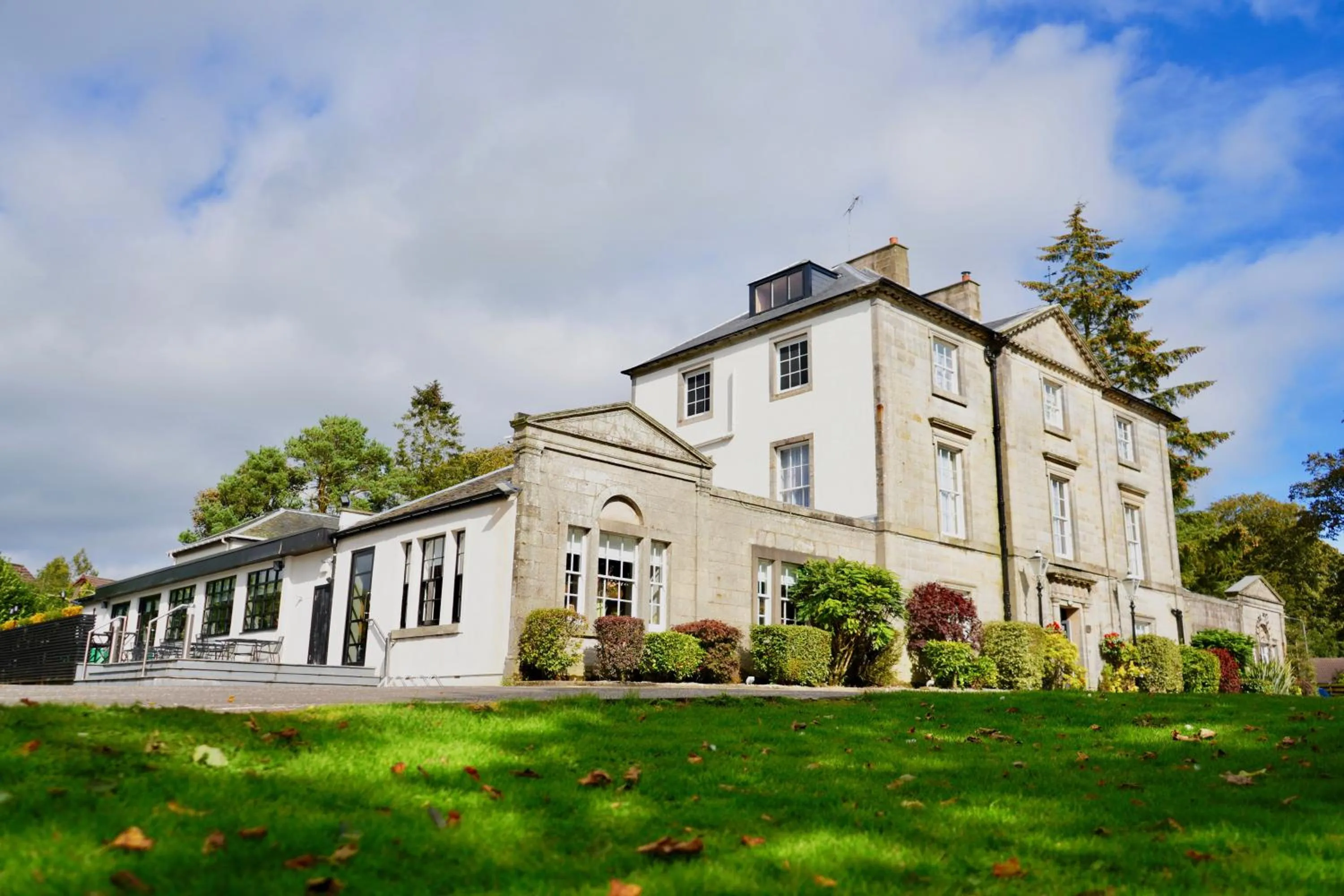 Property building in Strathaven Hotel