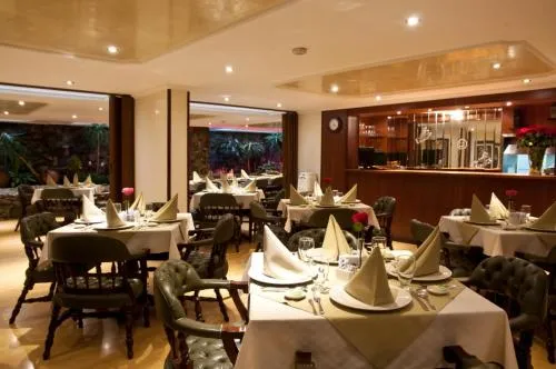 Centro Internacional Apartahotel