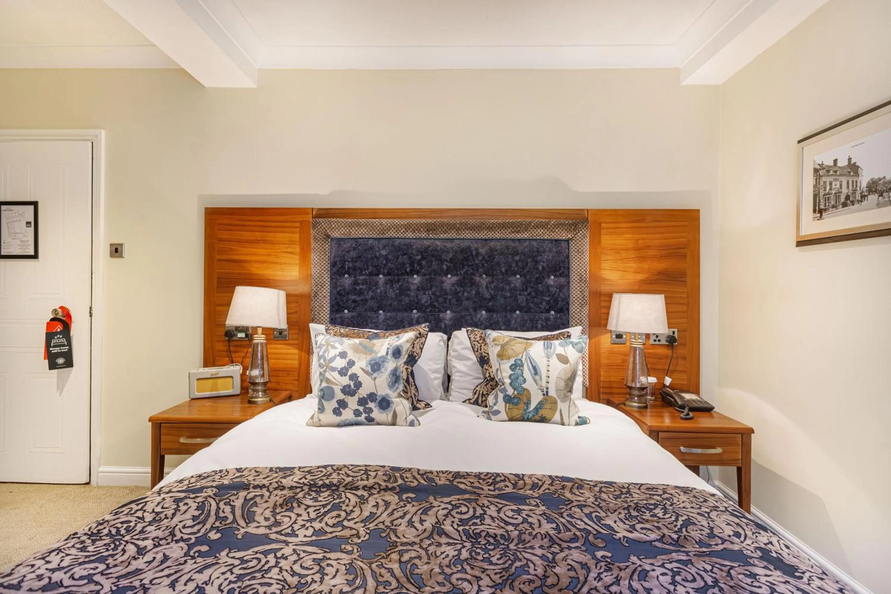 Bed in The Admiral Rodney Hotel, Horncastle, Lincolnshire - The Coaching Inn Group