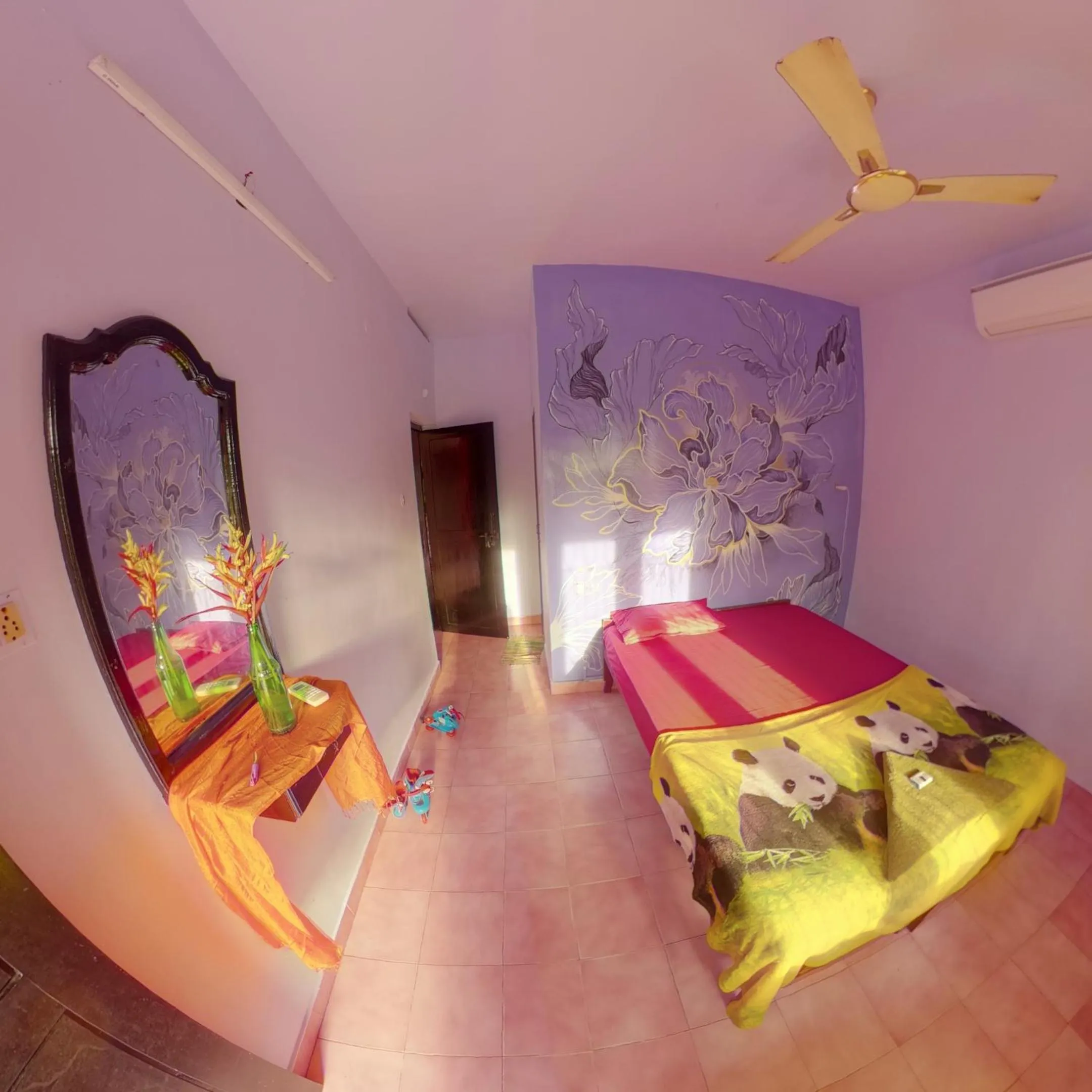 Bed in Santa Maria Hostel Kovalam