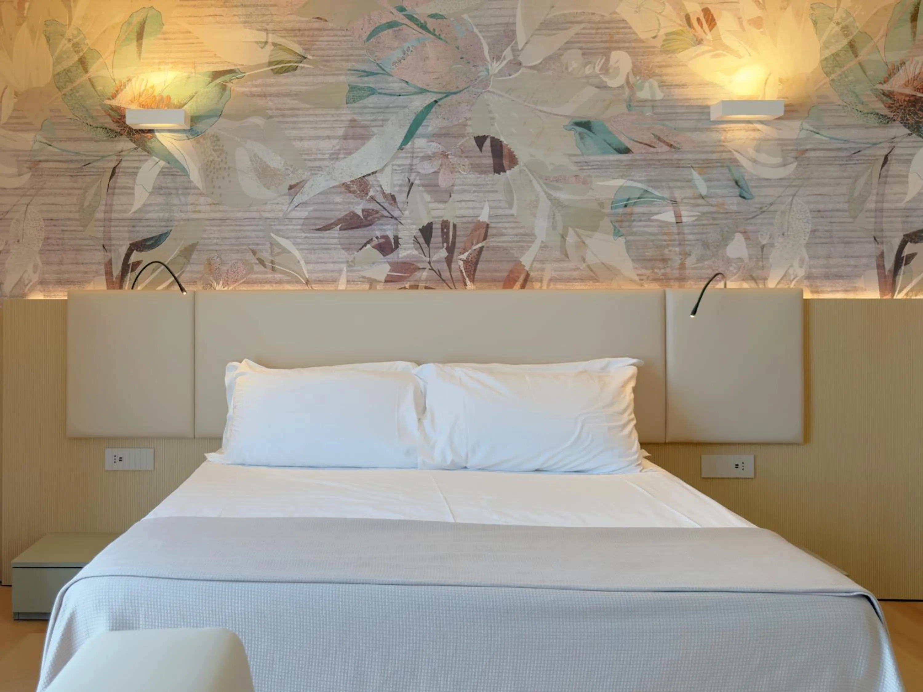 Bed in Hotel Continental