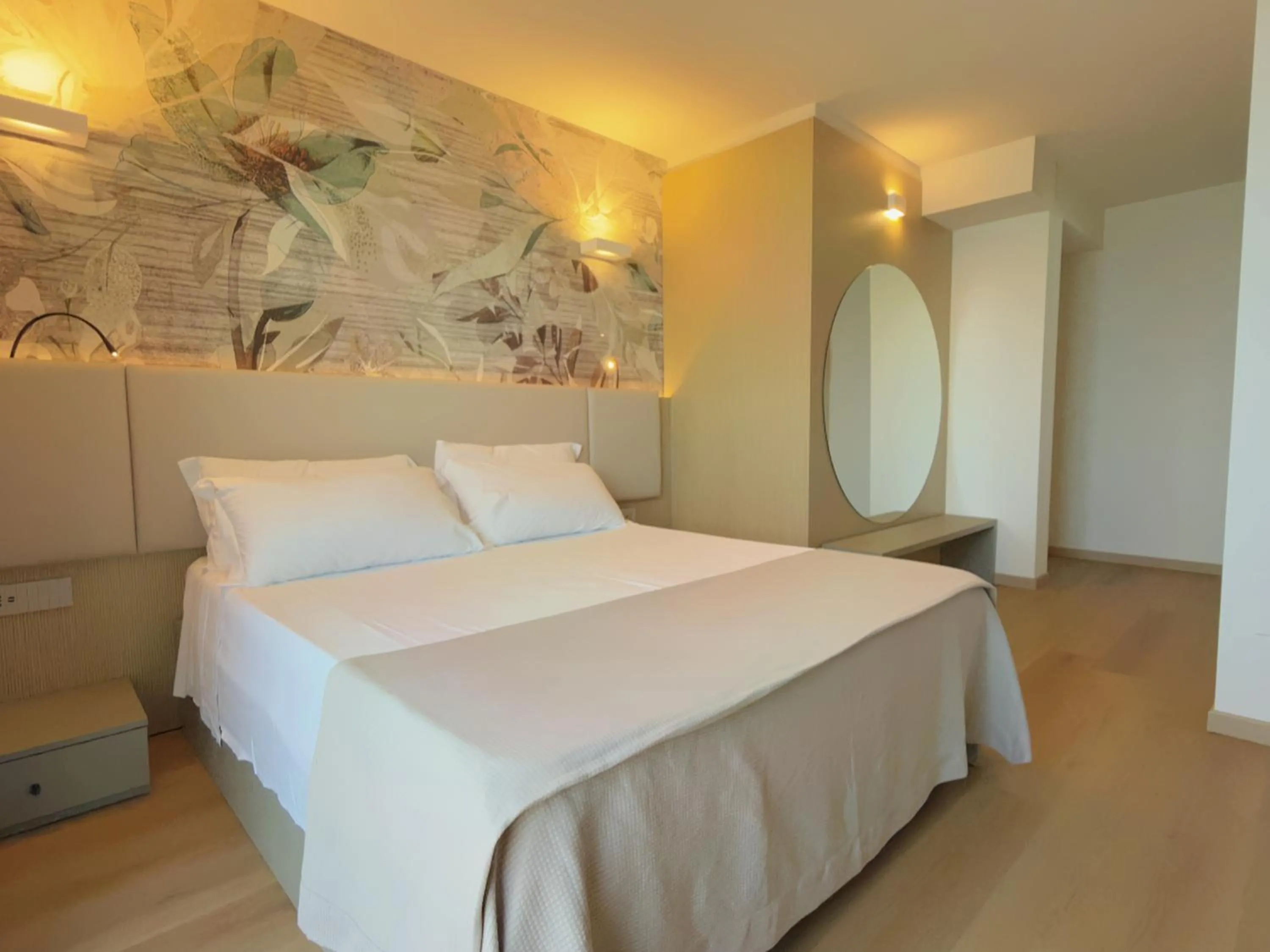 Bed in Hotel Continental