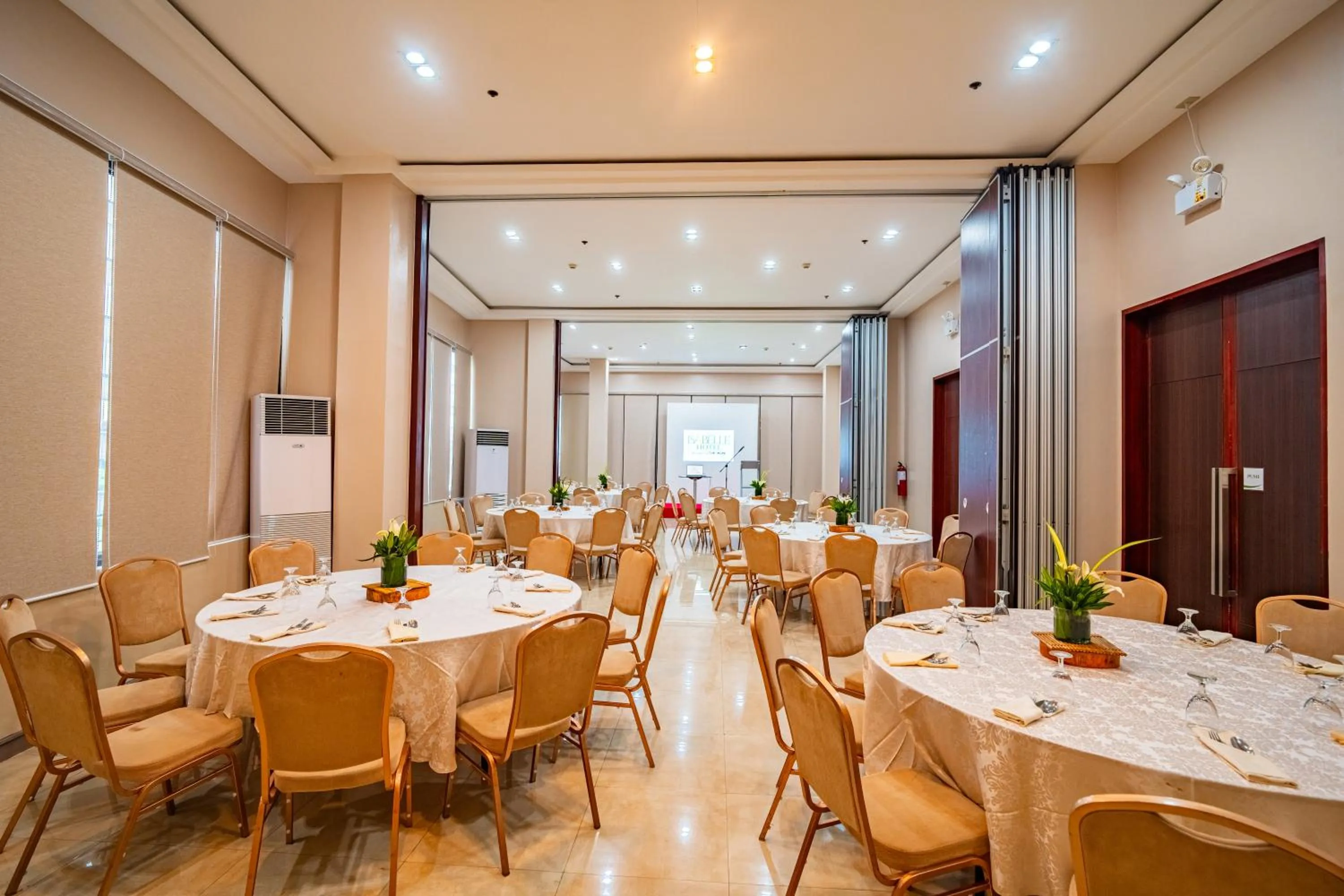 Banquet/Function facilities in The Isabelle Hotel