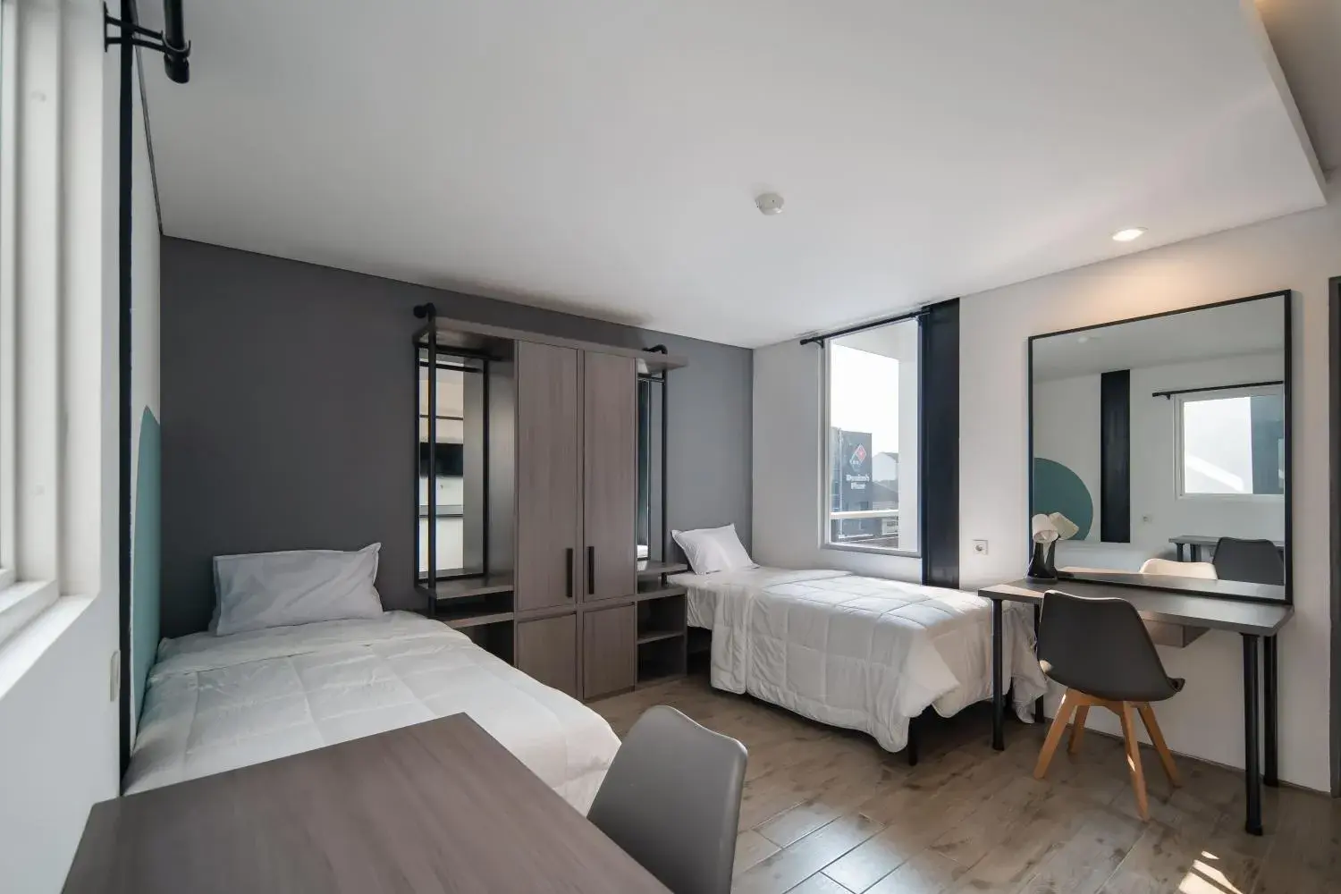 Deluxe Twin Room in Cove Art Living Deluxe Twin Room in Cove Art Living