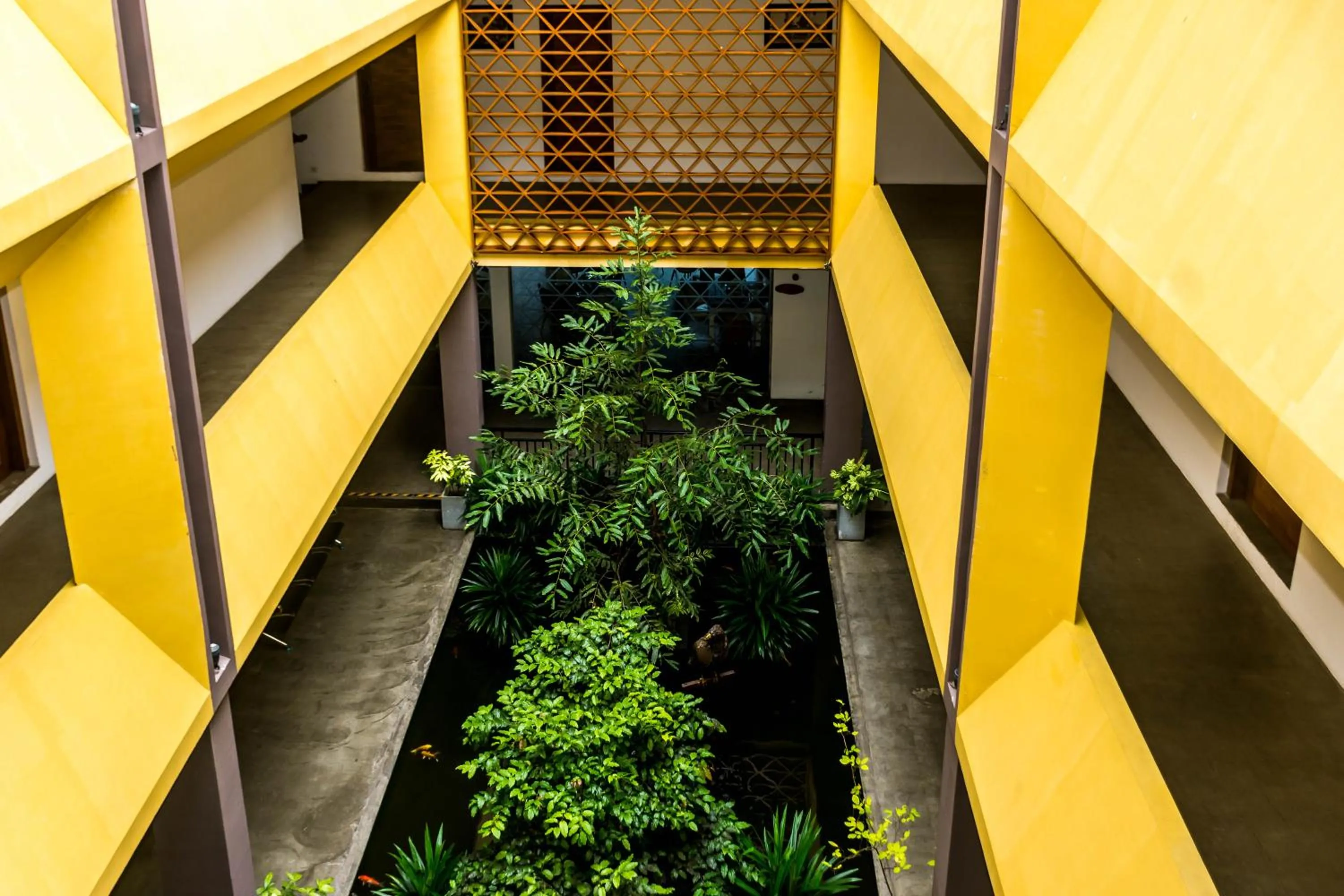 Day in Golden Pearl Tangalle Beach