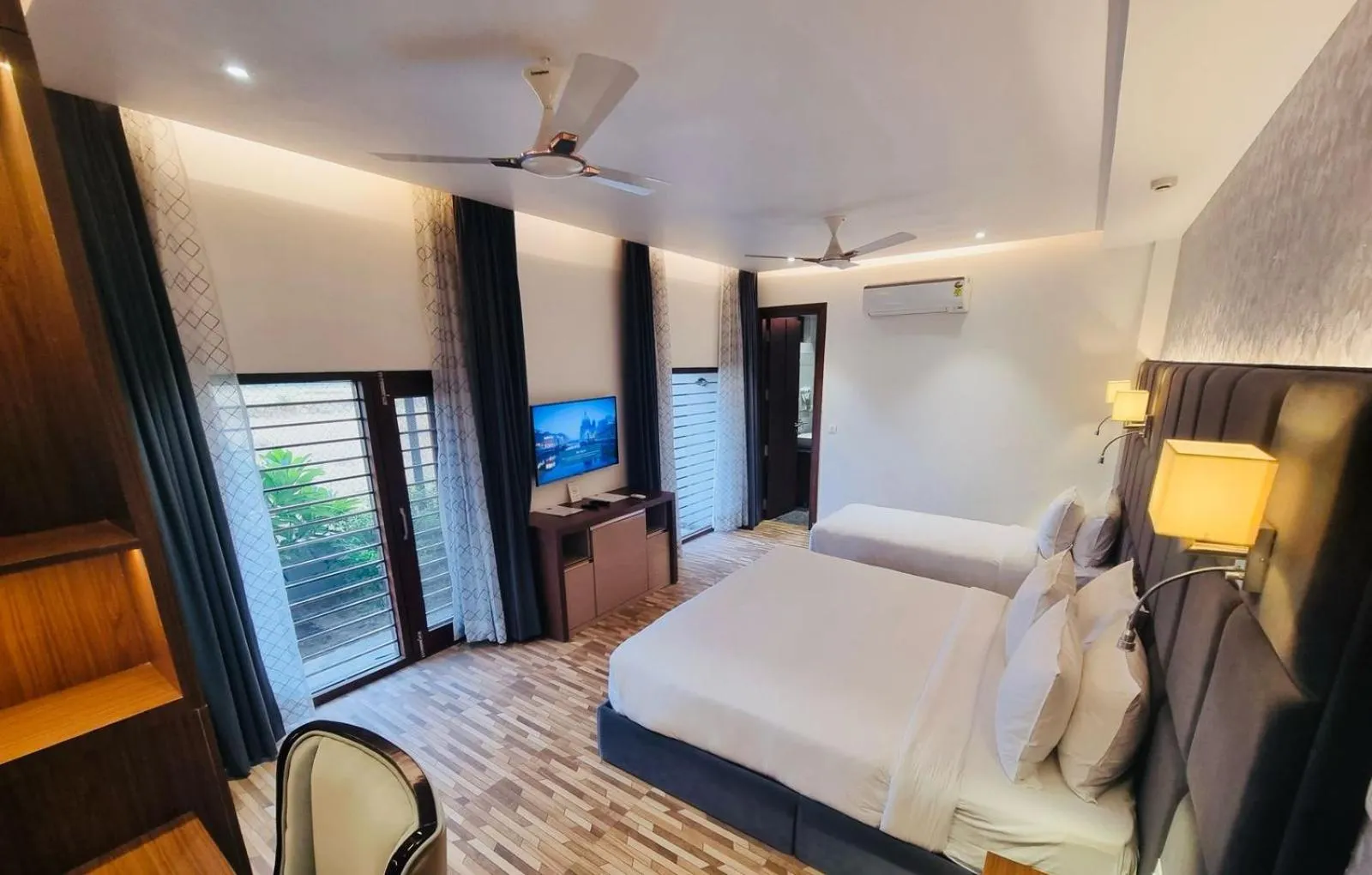 View (from property/room), Bed in Eminence The Corbett