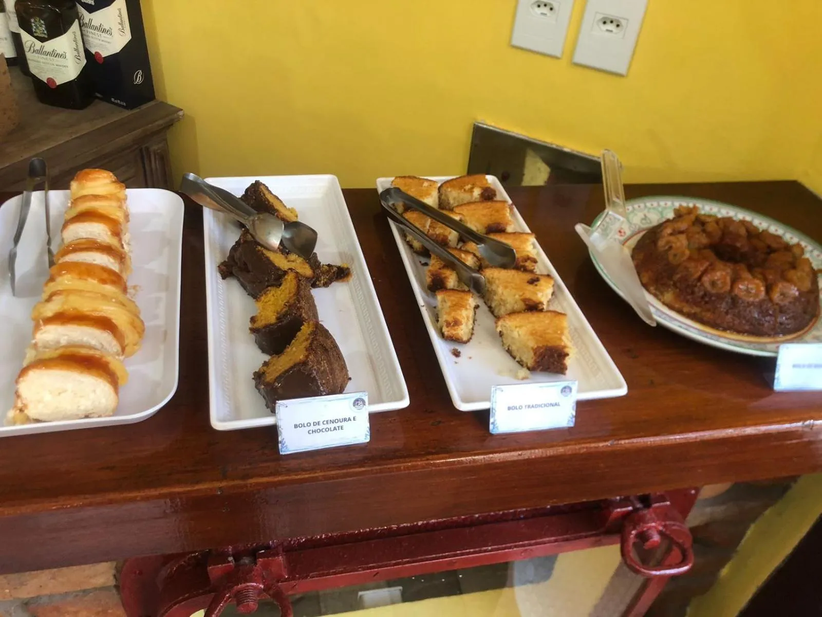 Buffet breakfast in Pousada do Capitão