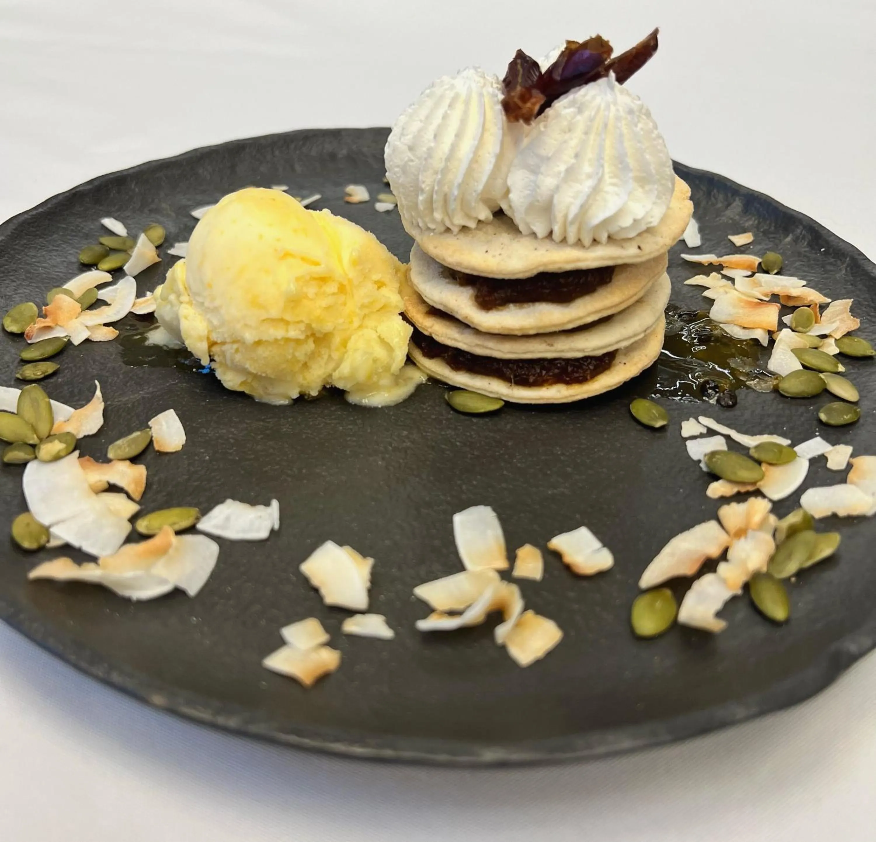 Restaurant/places to eat in Novotel Santiago Vitacura