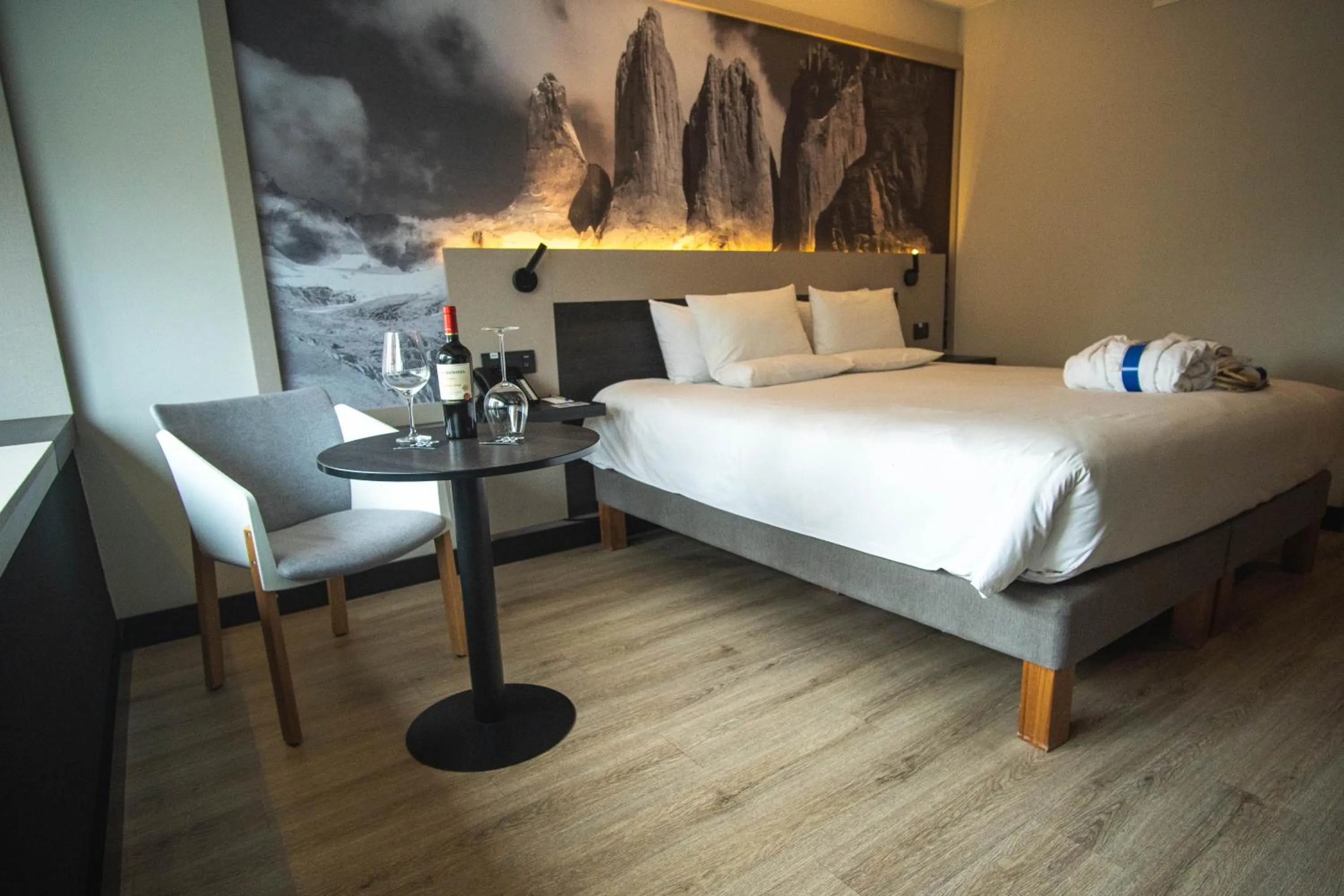 Bedroom, Bed in Novotel Santiago Vitacura