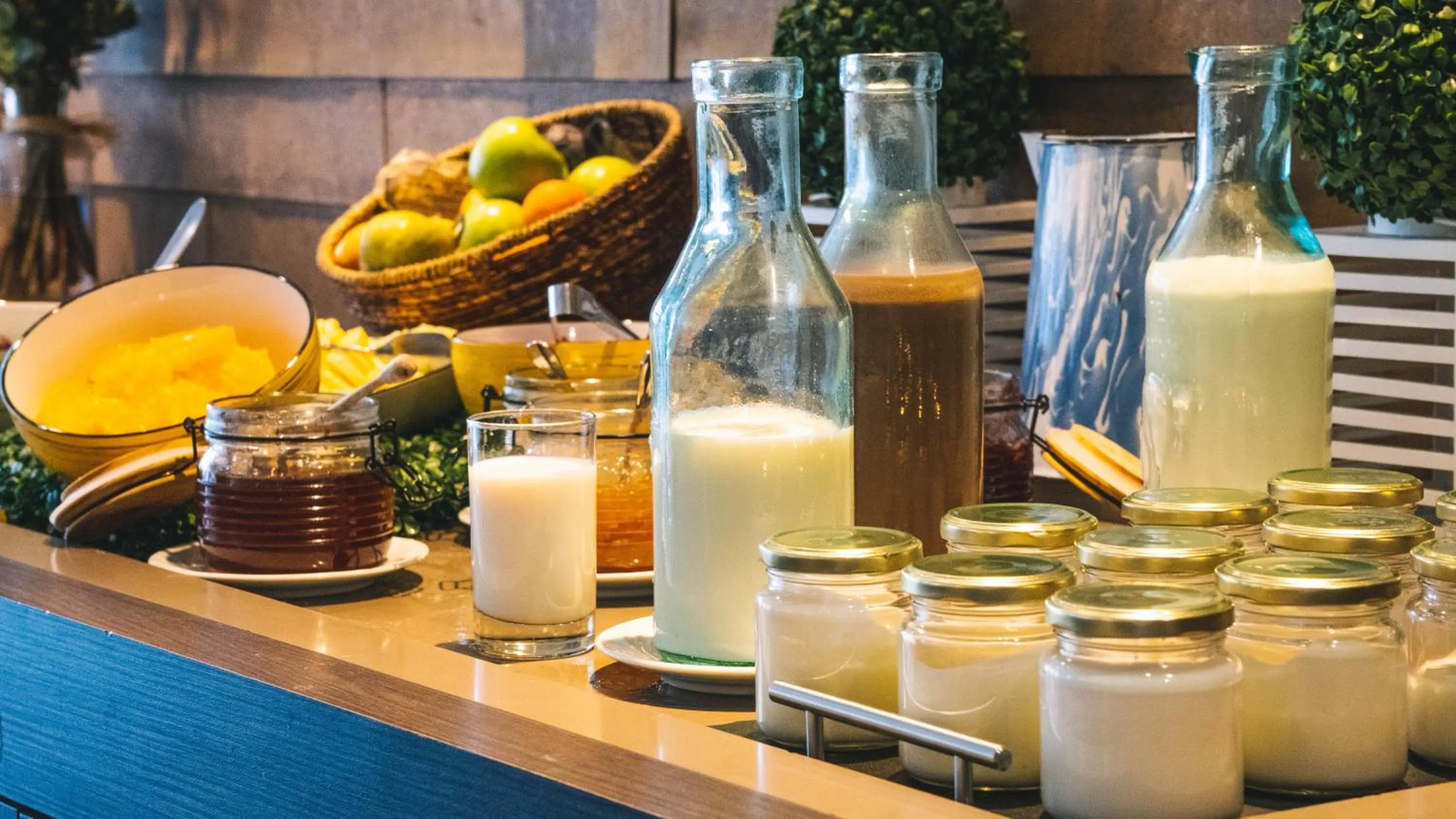 Breakfast in Novotel Santiago Vitacura