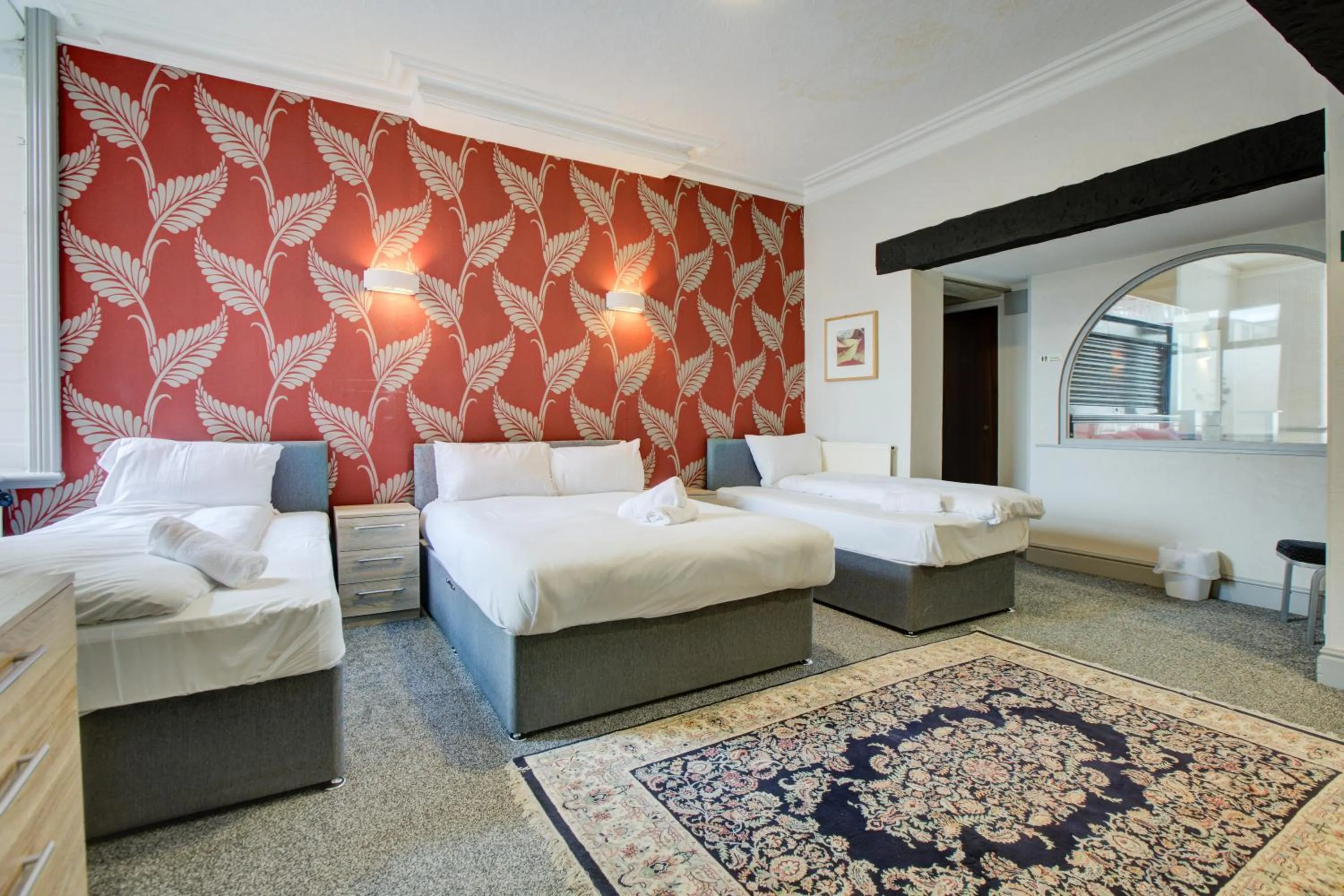 Bedroom, Bed in The Sandringham Court Hotel & Apartment Welcoming Large and Small Groups for 15 years