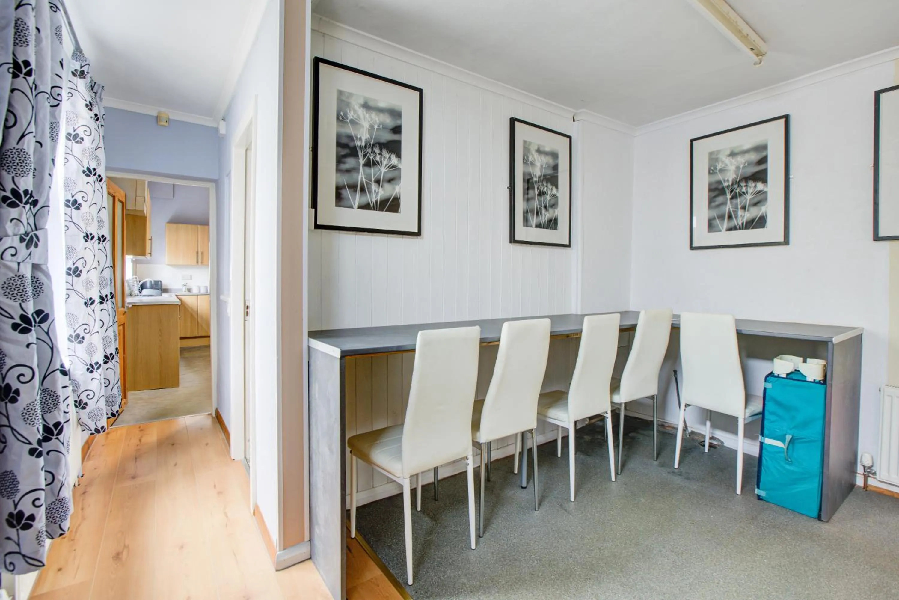 Breakfast in The Sandringham Court Hotel & Apartment Welcoming Large and Small Groups for 15 years