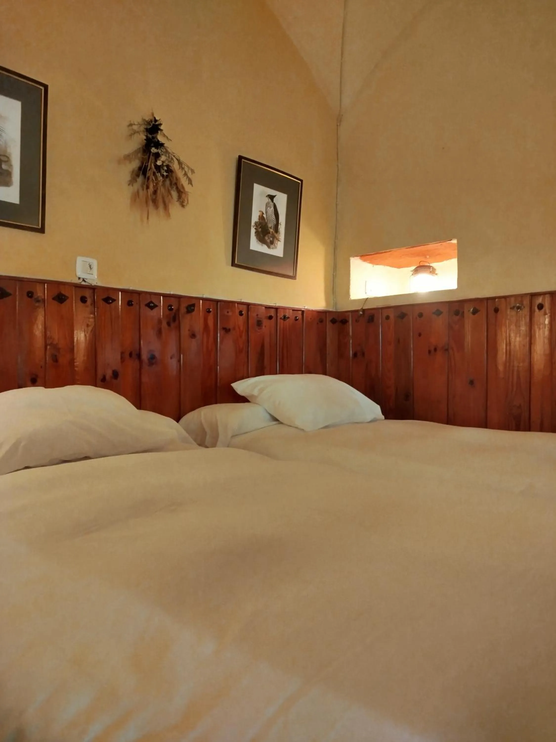 Bed in Hotel Rural El Vaqueril