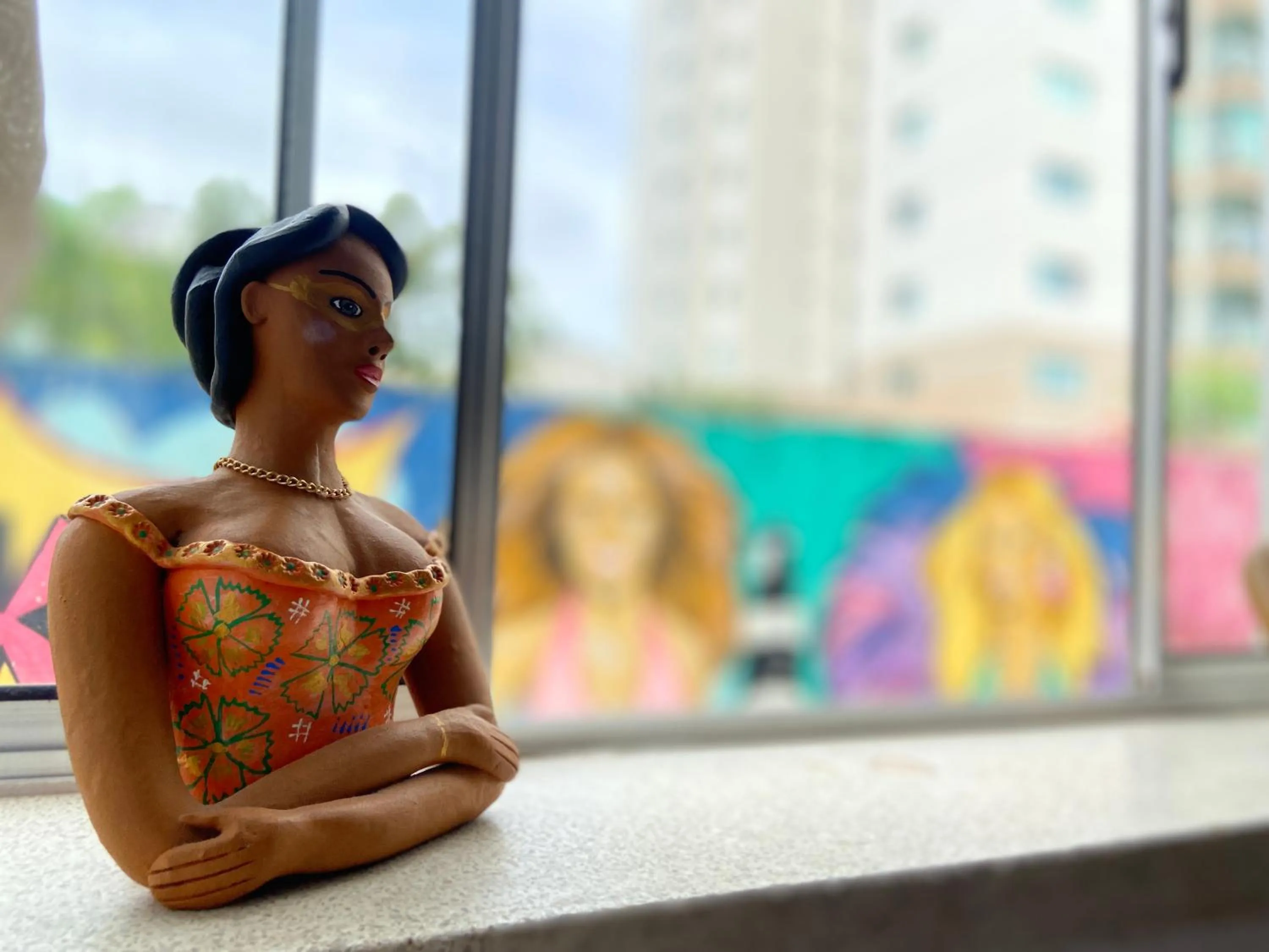 Decorative detail in Vila Barra Porto