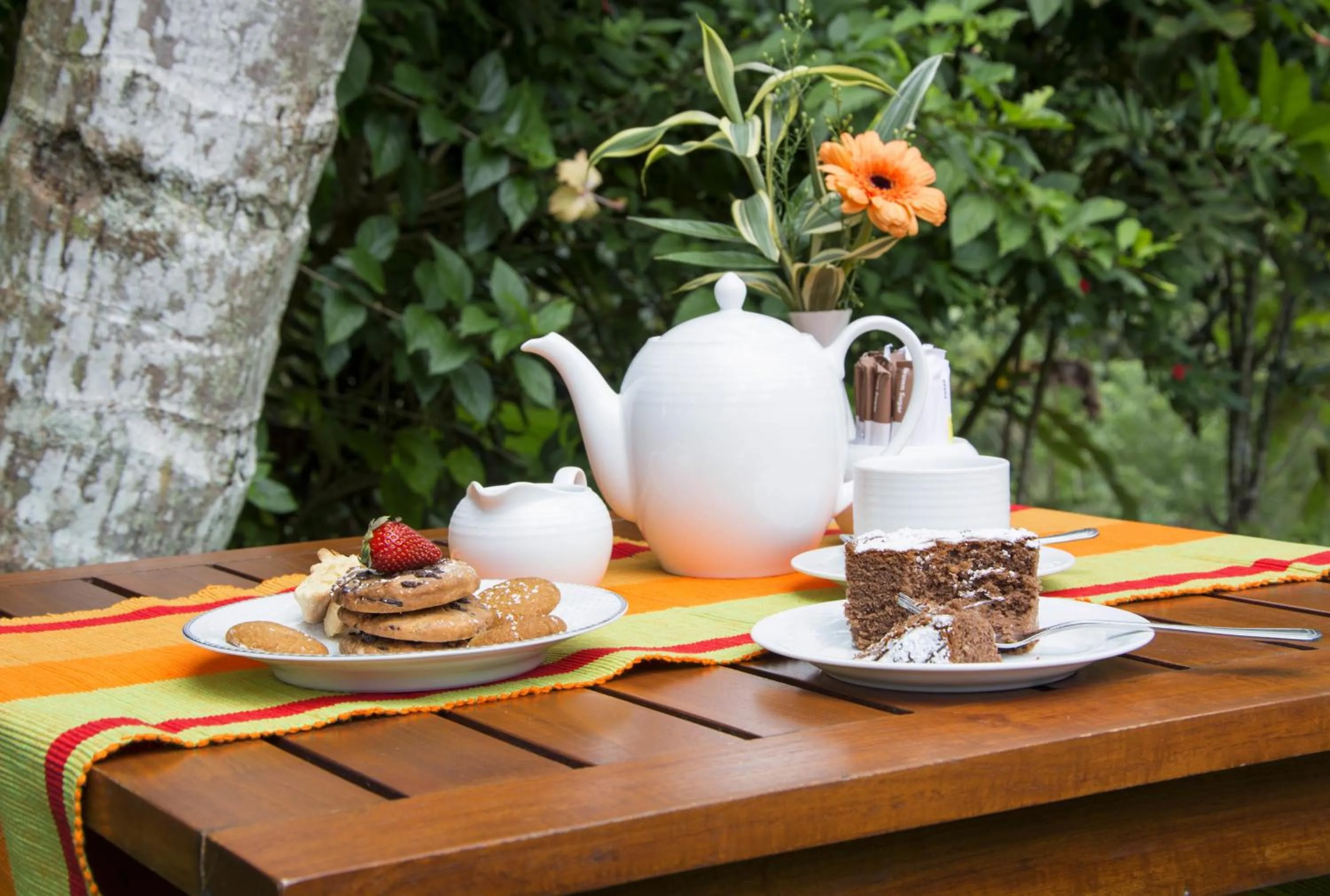 Drinks in Athulya Villas, Kandy