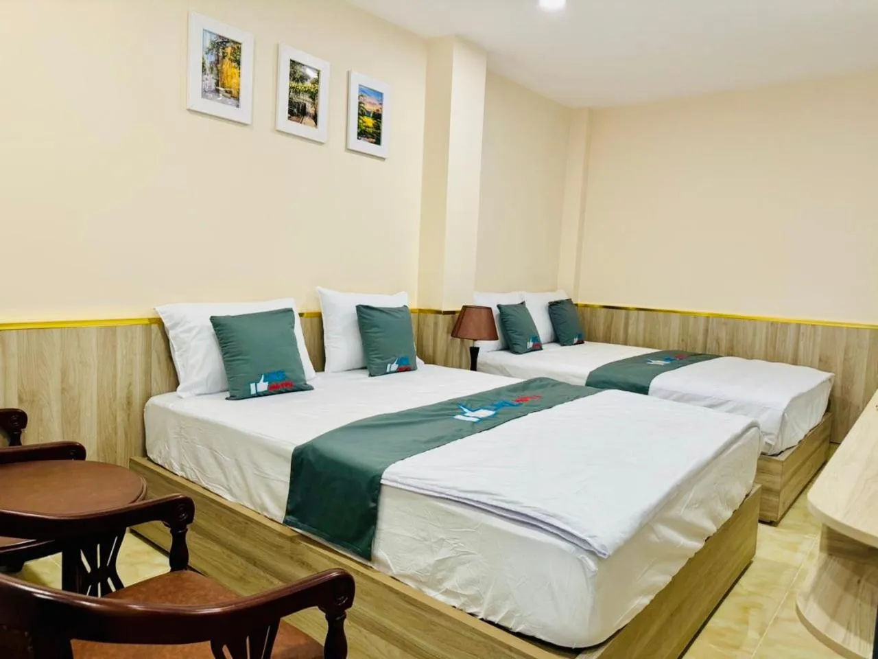 Bedroom, Bed in Like Hotel