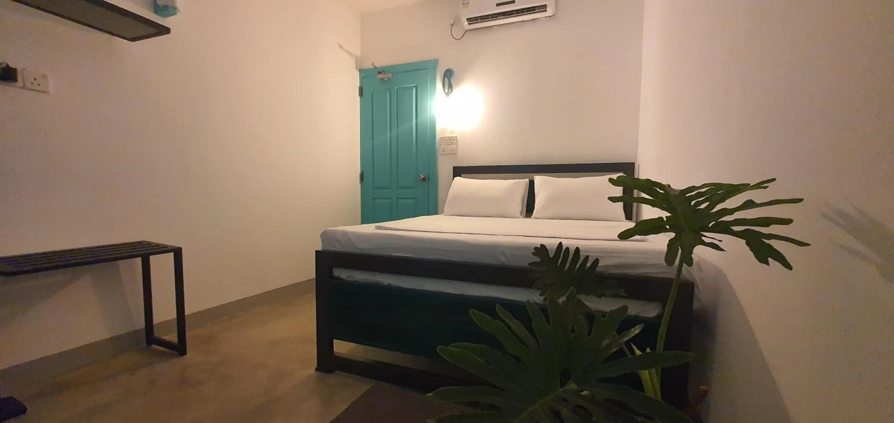 Bed in Hello Airport Hotel, Katunayaka