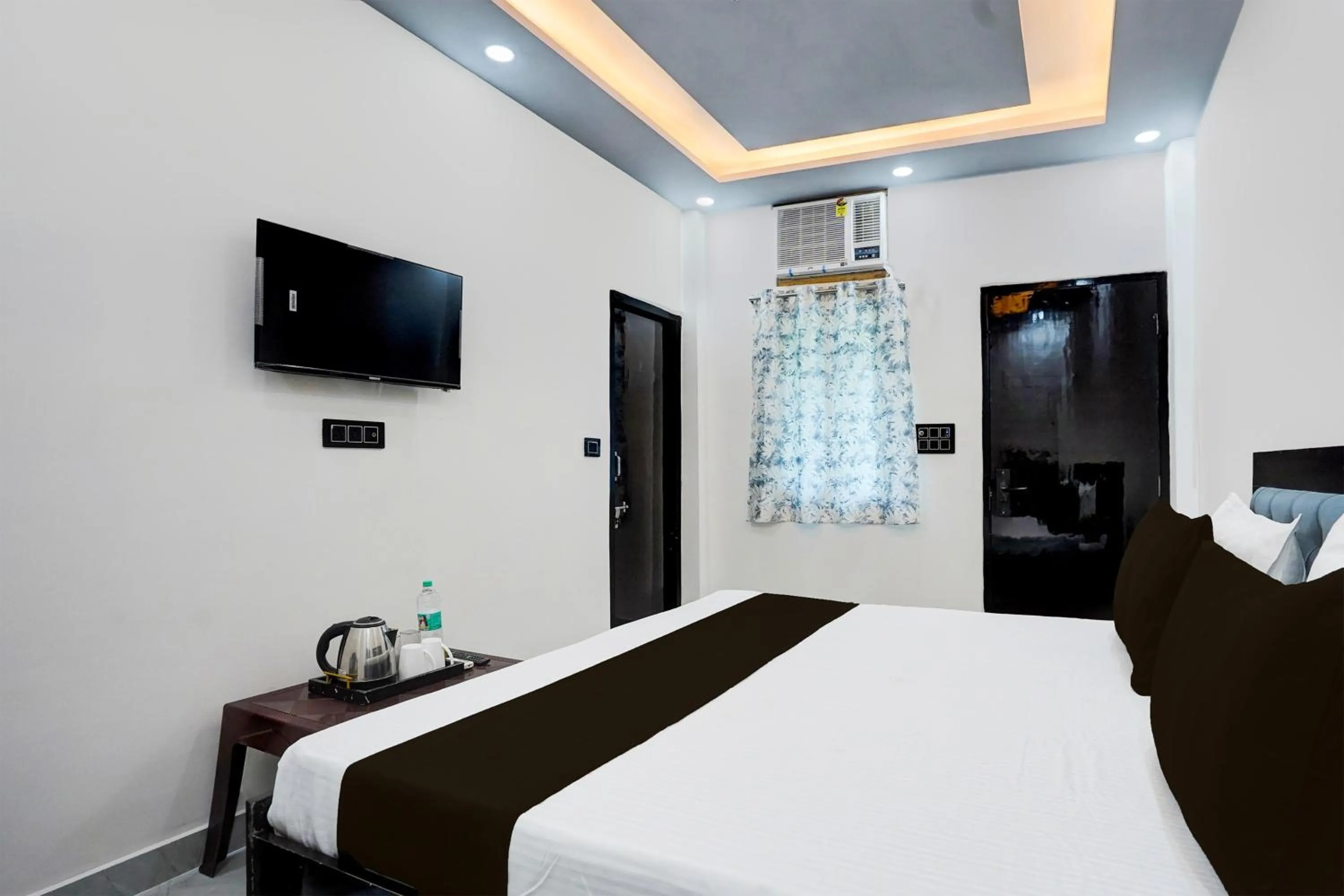 Bedroom, Bed in Hotel O Karan Residency