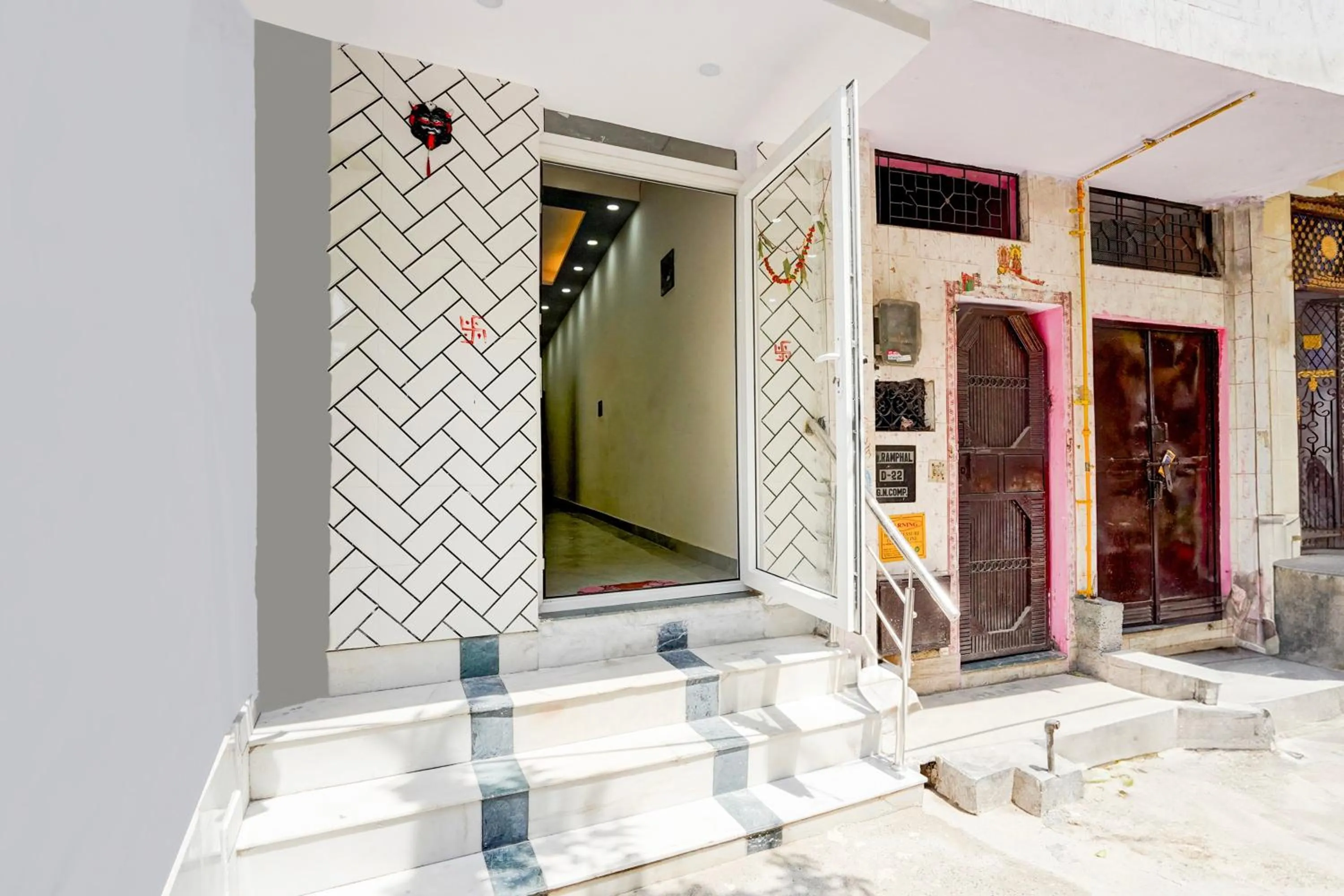 Facade/entrance in Hotel O Karan Residency