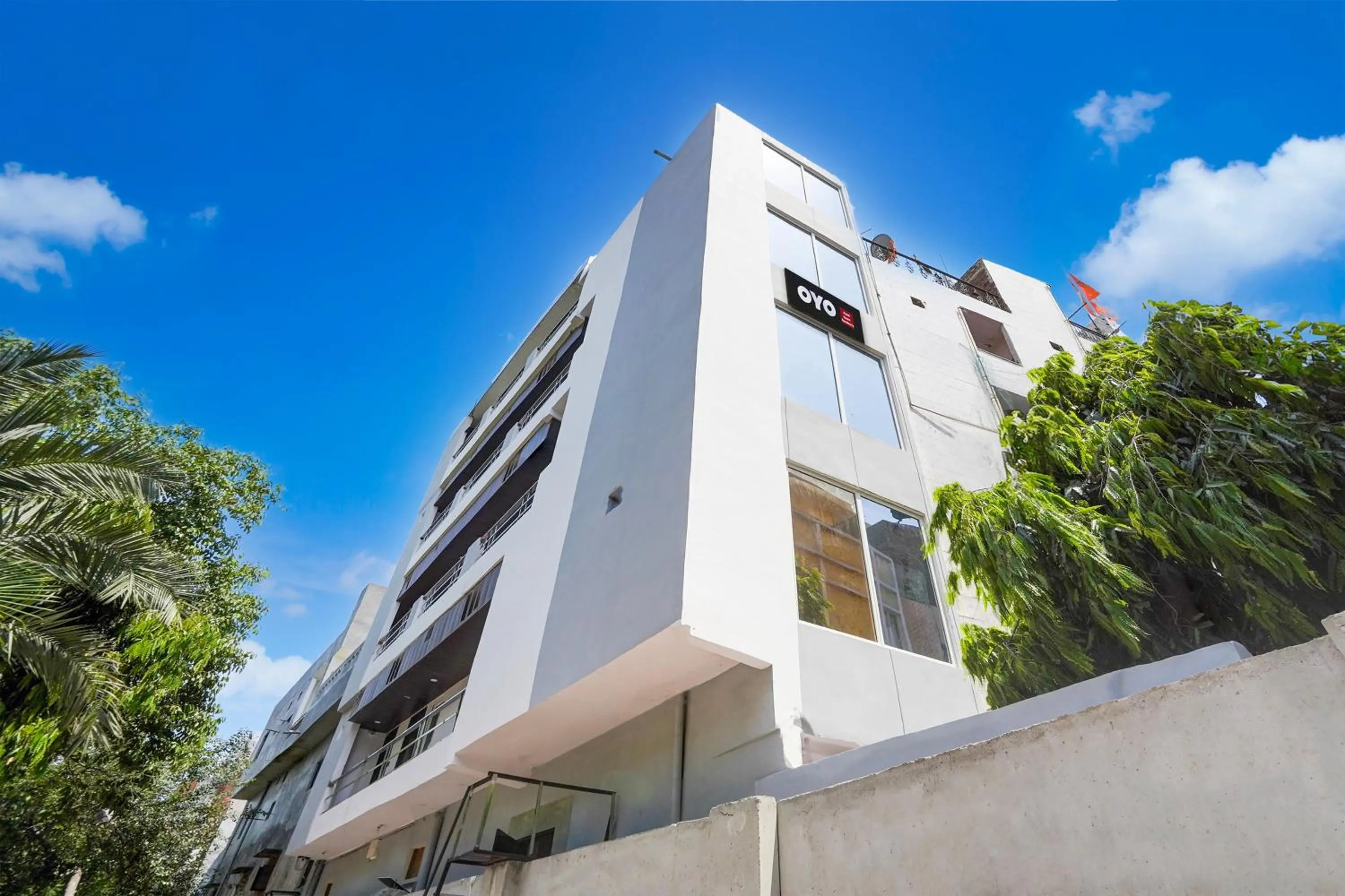 Facade/entrance in Hotel O Karan Residency