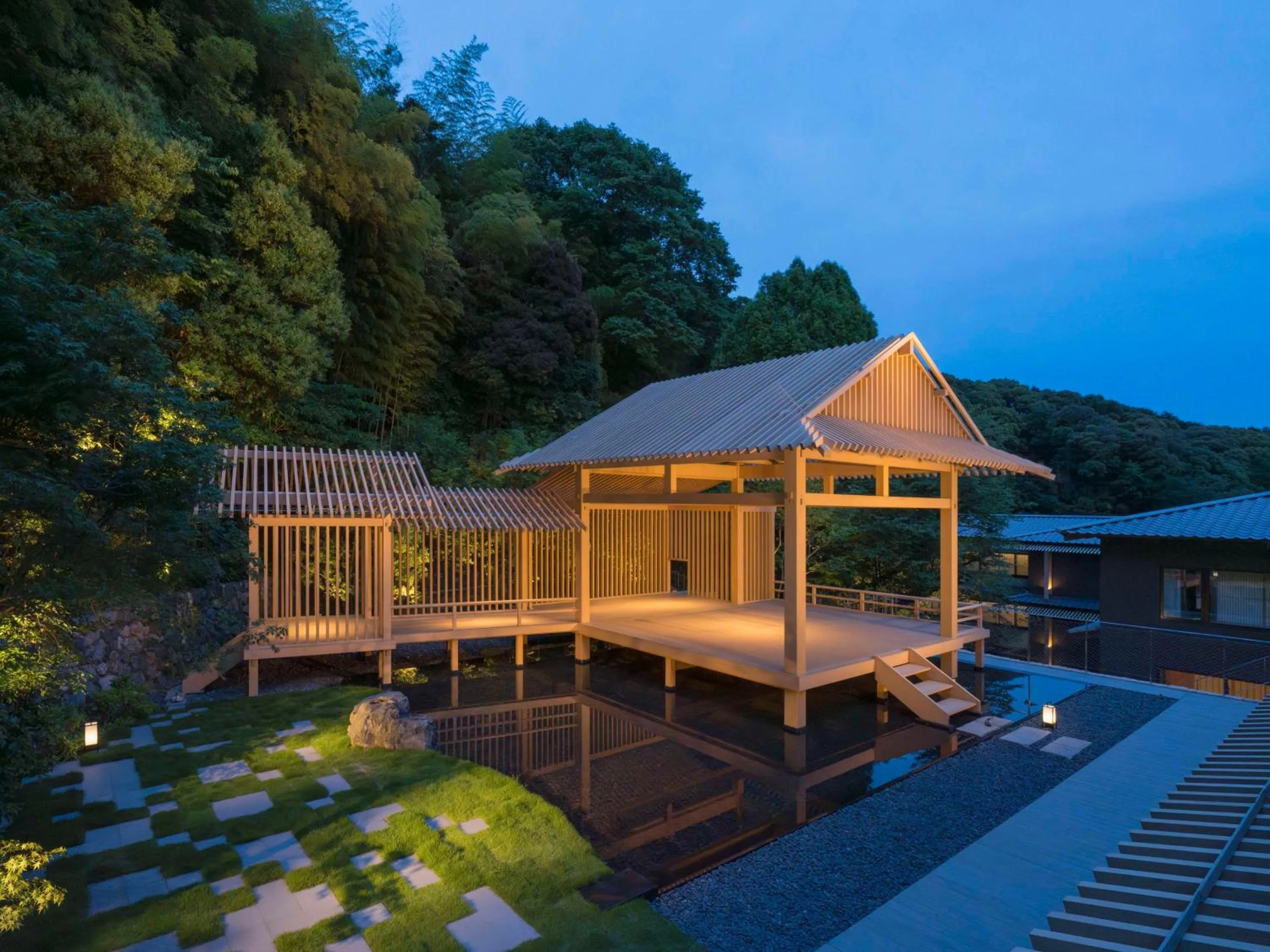Property building in Banyan Tree Higashiyama Kyoto