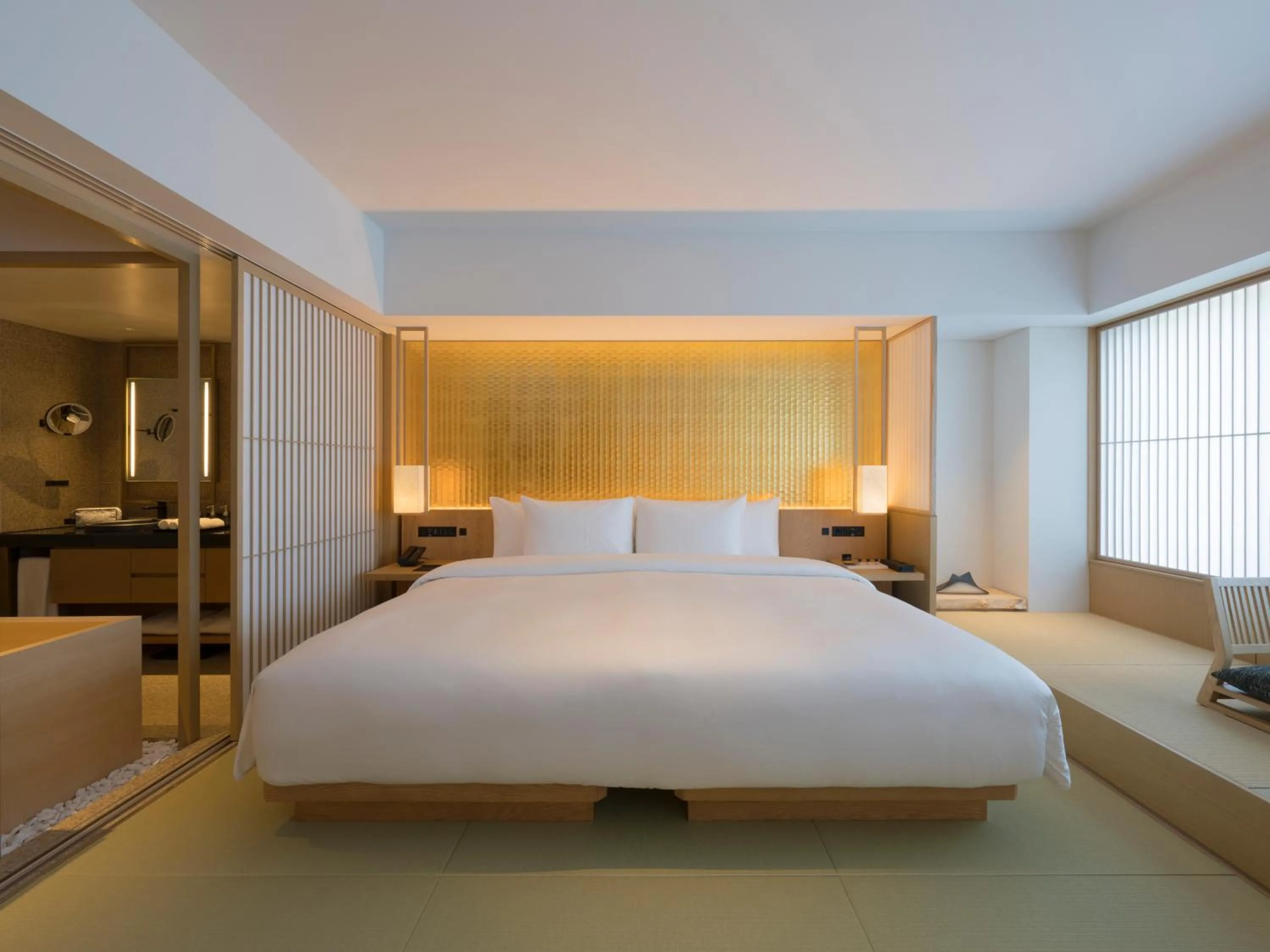 Bedroom, Bed in Banyan Tree Higashiyama Kyoto