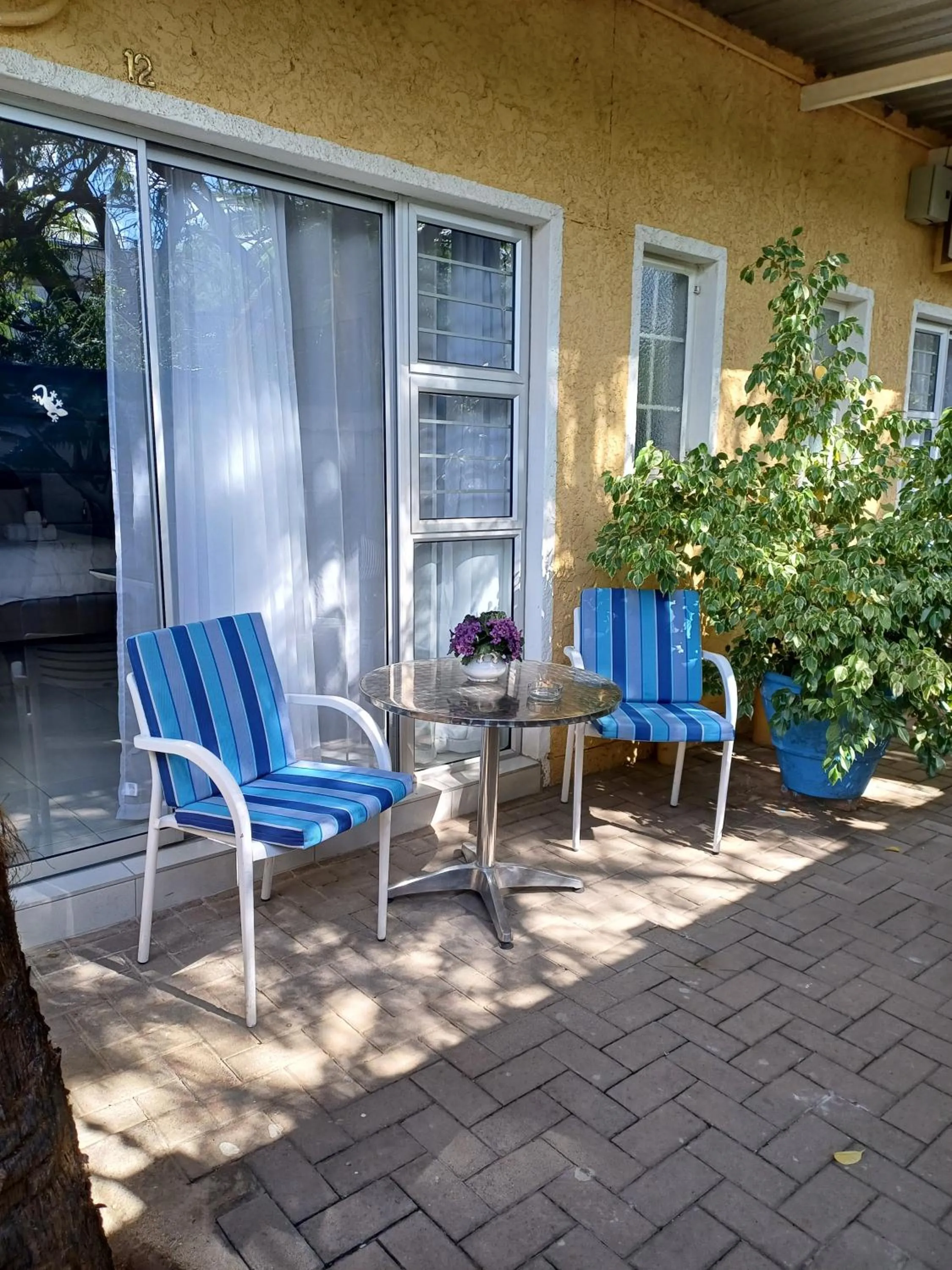 Seating area in Capbon Guesthouse