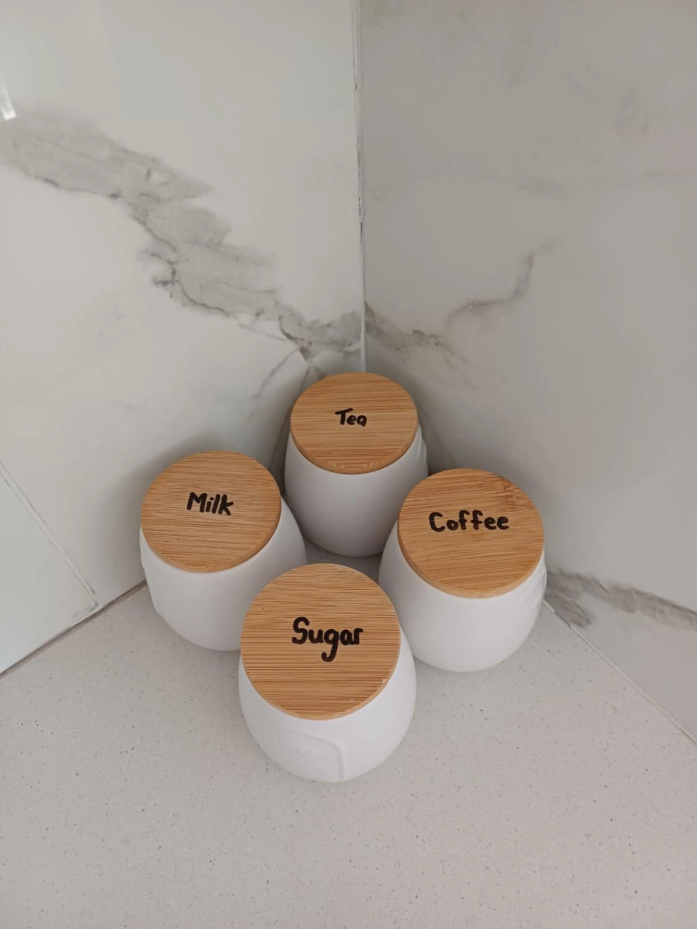 Coffee/tea facilities in Capbon Guesthouse