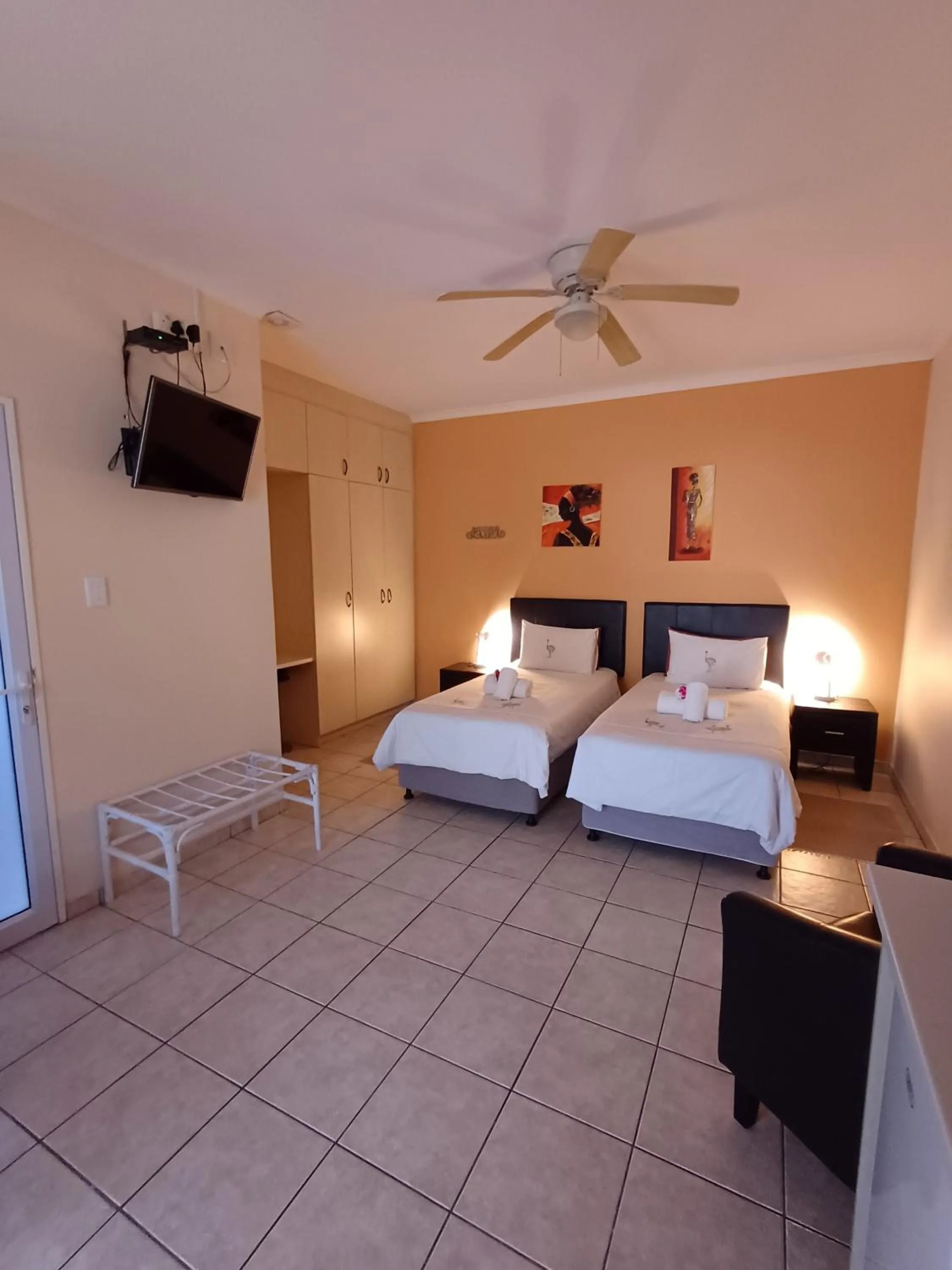 Bedroom, Bed in Capbon Guesthouse