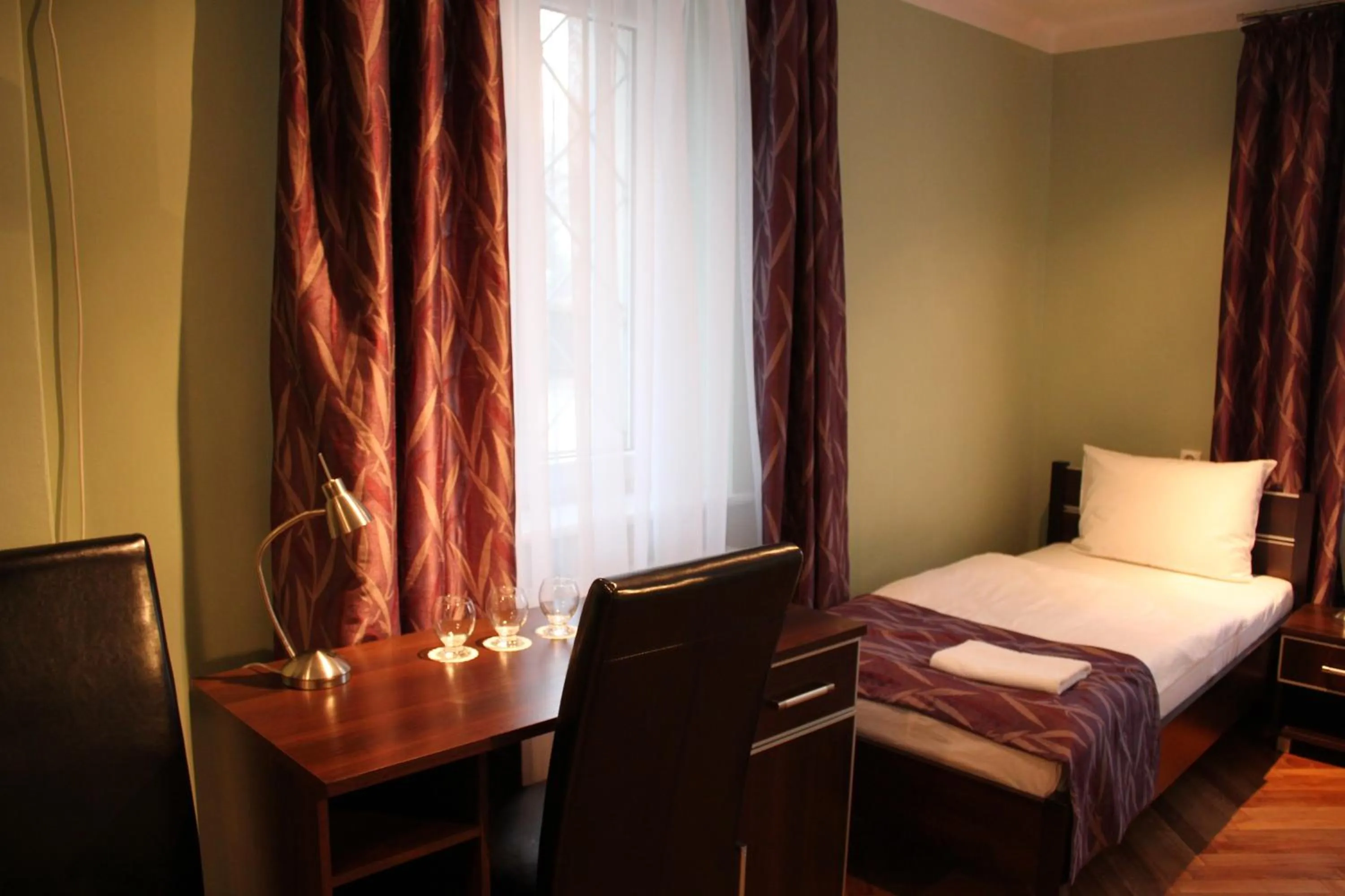 Decorative detail, Bed in Hostel Biały Dom