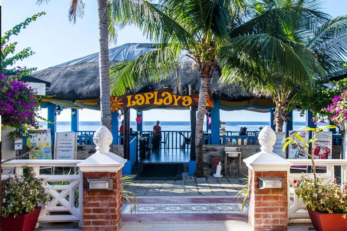 Restaurant/places to eat in Puerto Del Sol Beach Resort and Hotel Club Bolinao Pangasinan