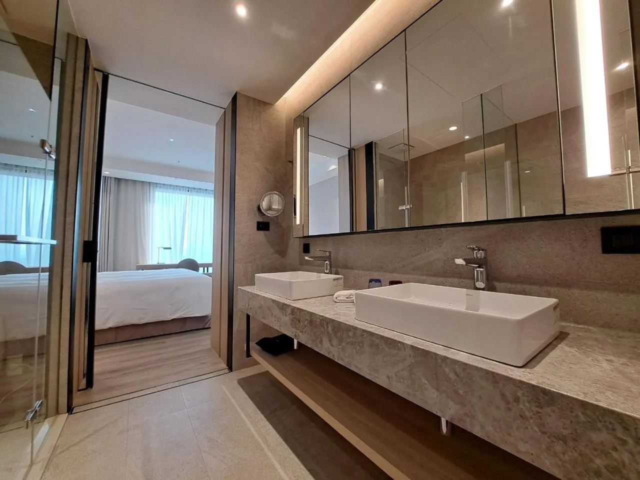 Boutech Wuri Village Hotel