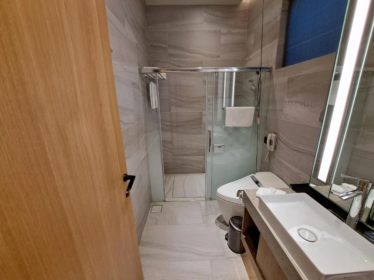 Boutech Wuri Village Hotel