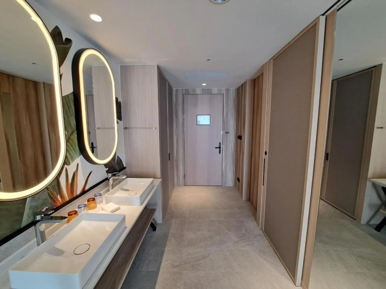 Boutech Wuri Village Hotel