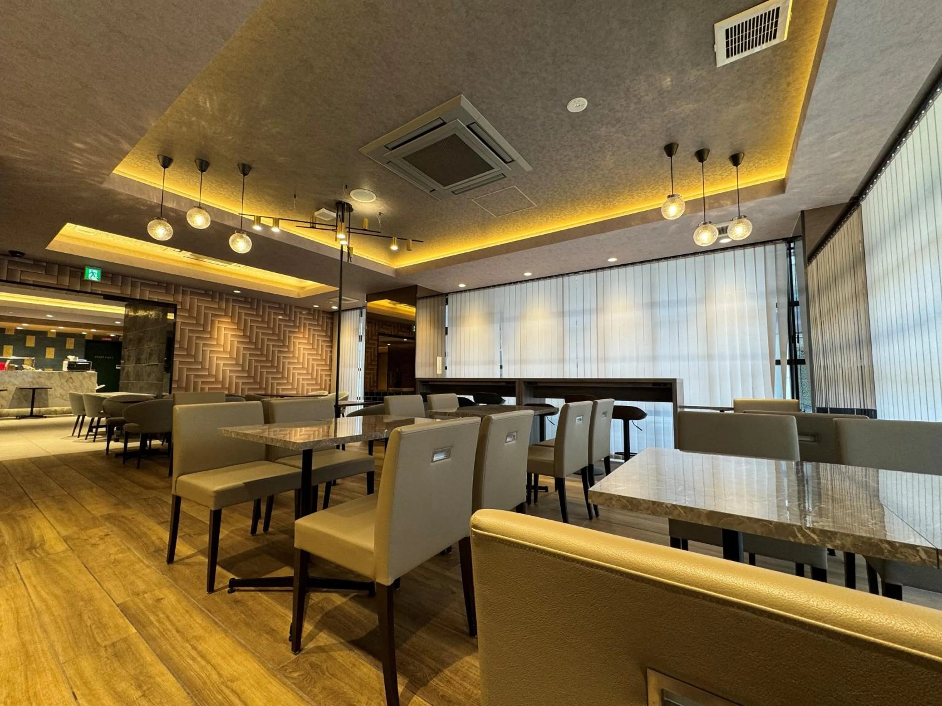 Restaurant/places to eat in Hotel Japanesque Kyoto Station ZEQUU ANNEX