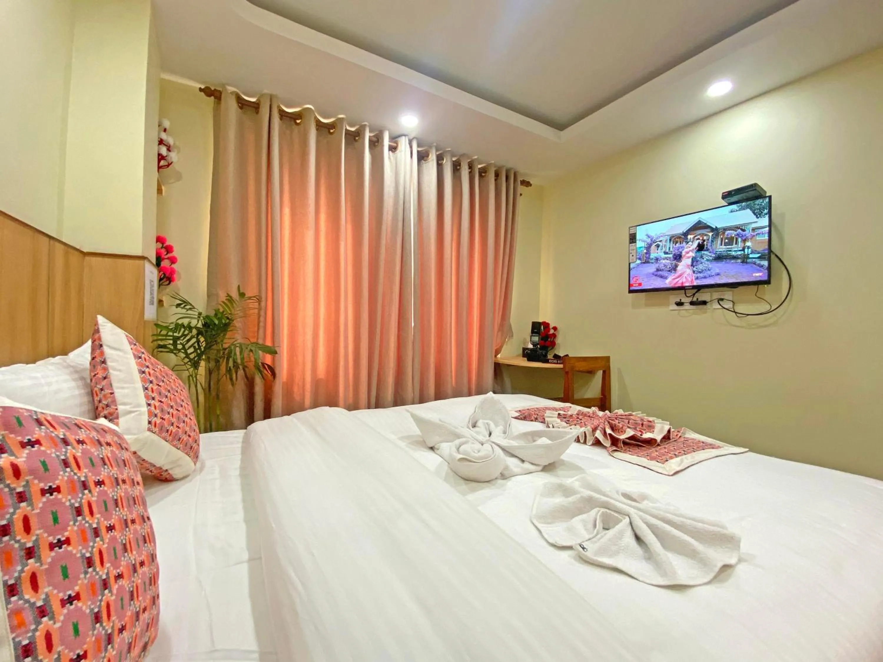 Bed in Hotel Lumbini Airport